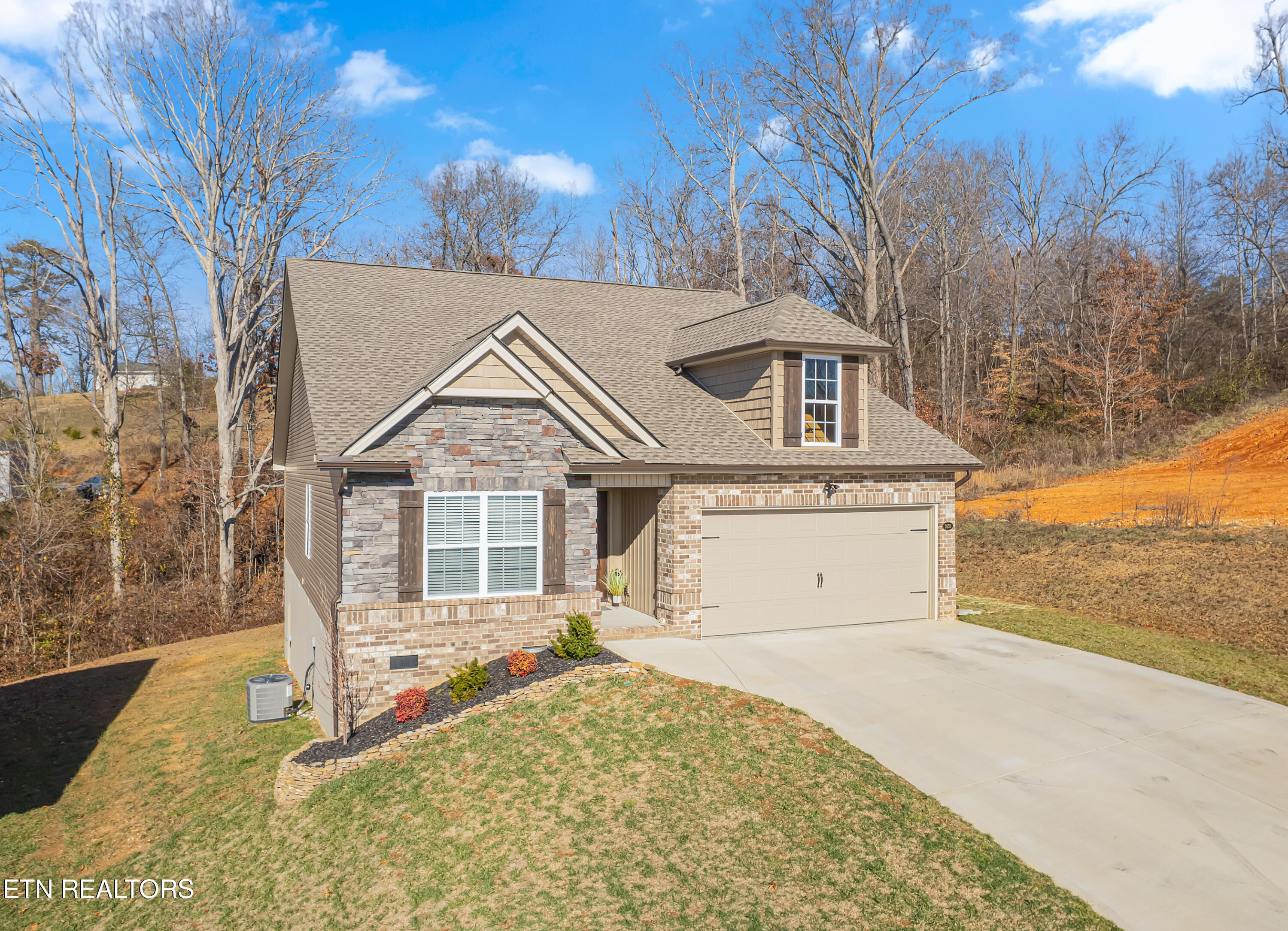 3659 Meredith Lynn Way