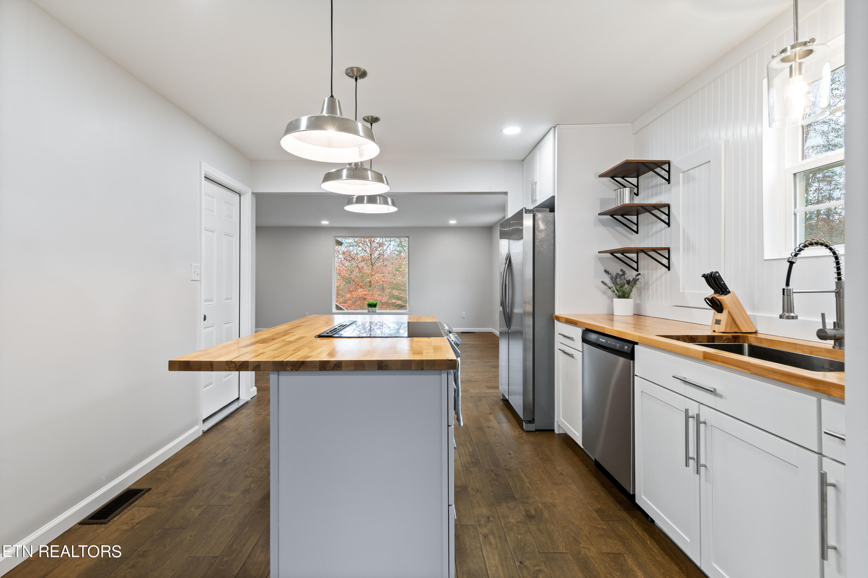 231 Atkins Rd