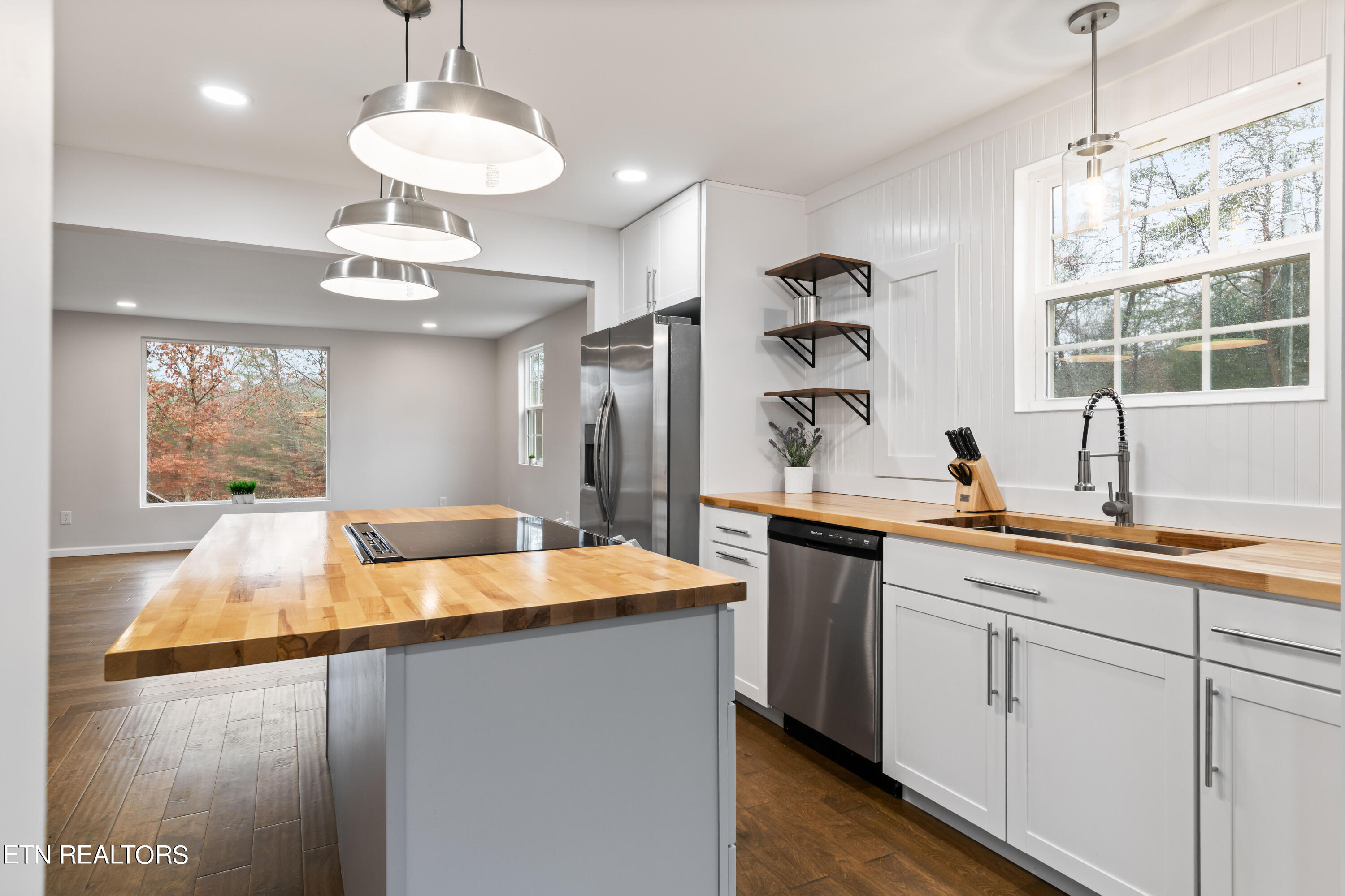 231 Atkins Rd