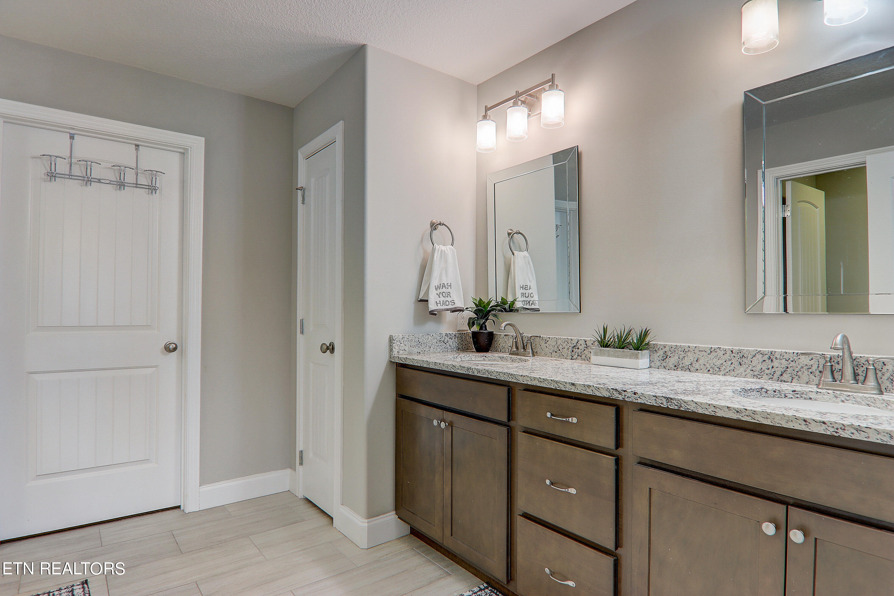 3727 Parker Harrison Way