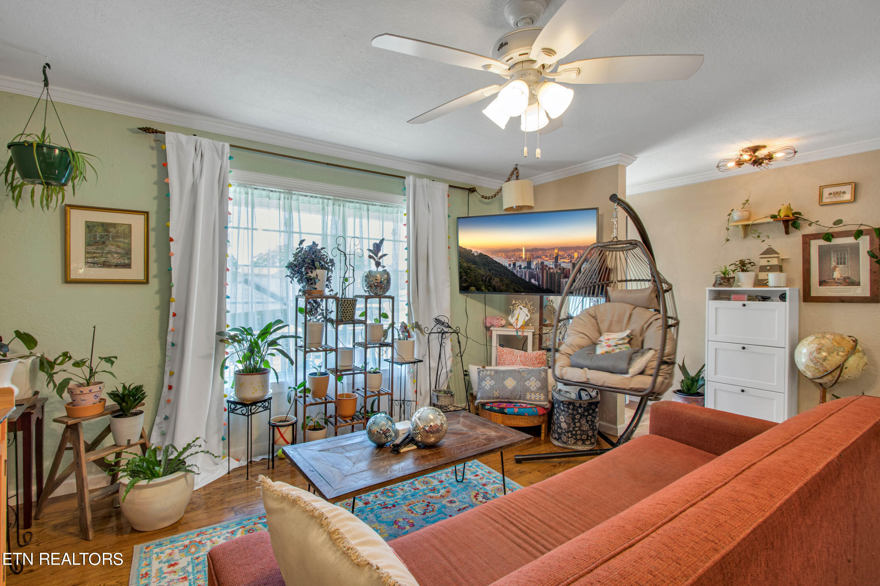 115 Blacksferry Loop