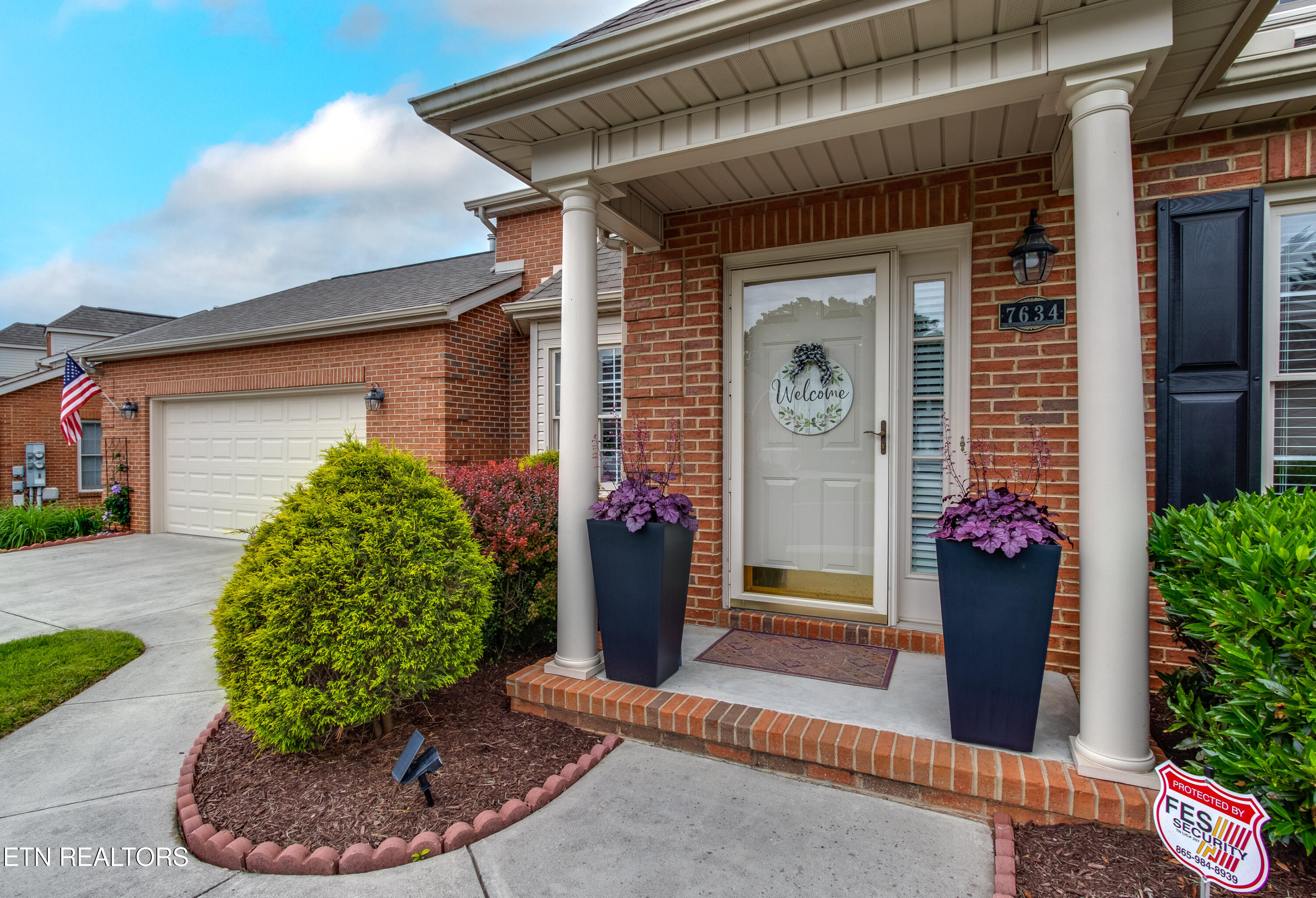 7634 Saint Baron Way