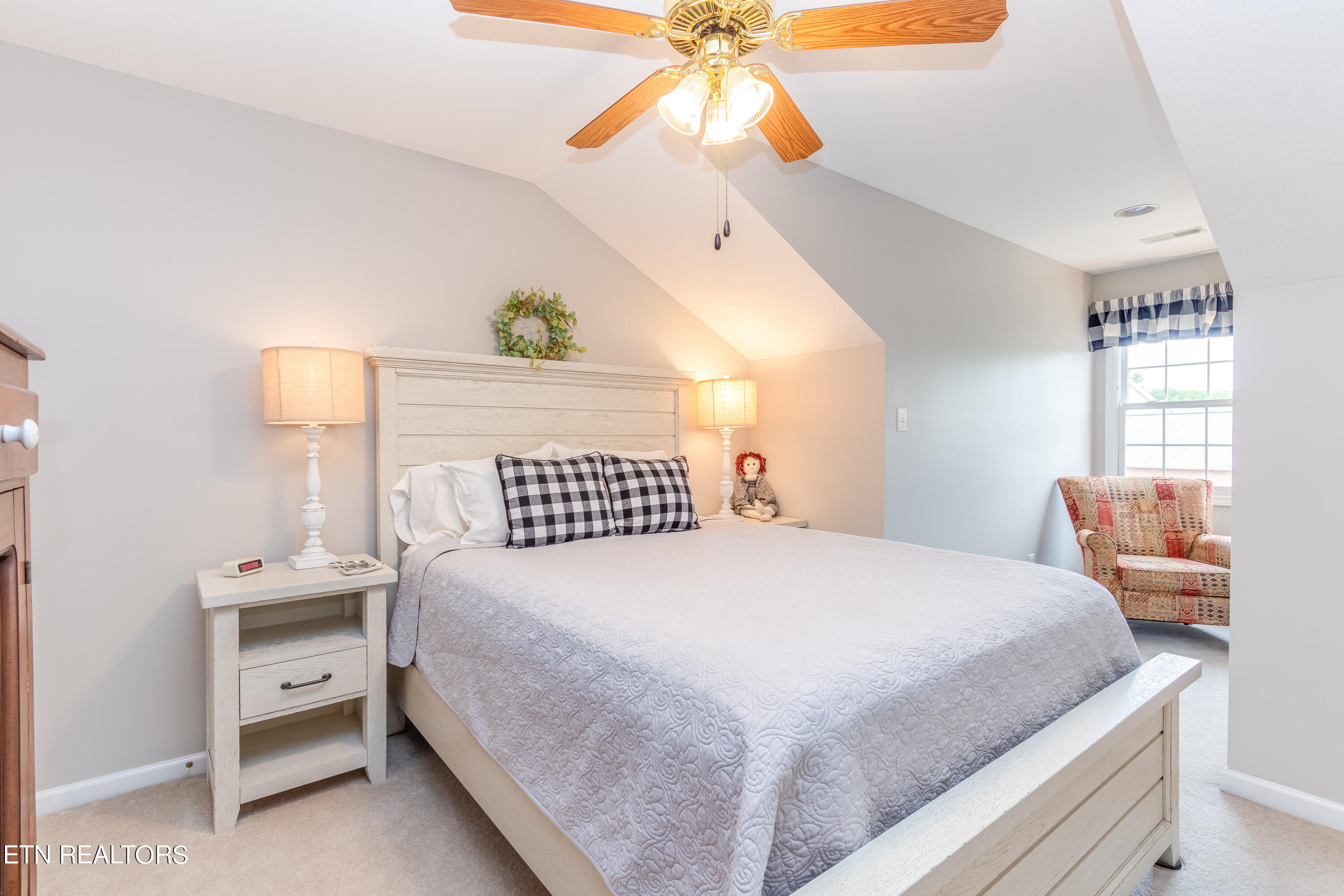 7634 Saint Baron Way