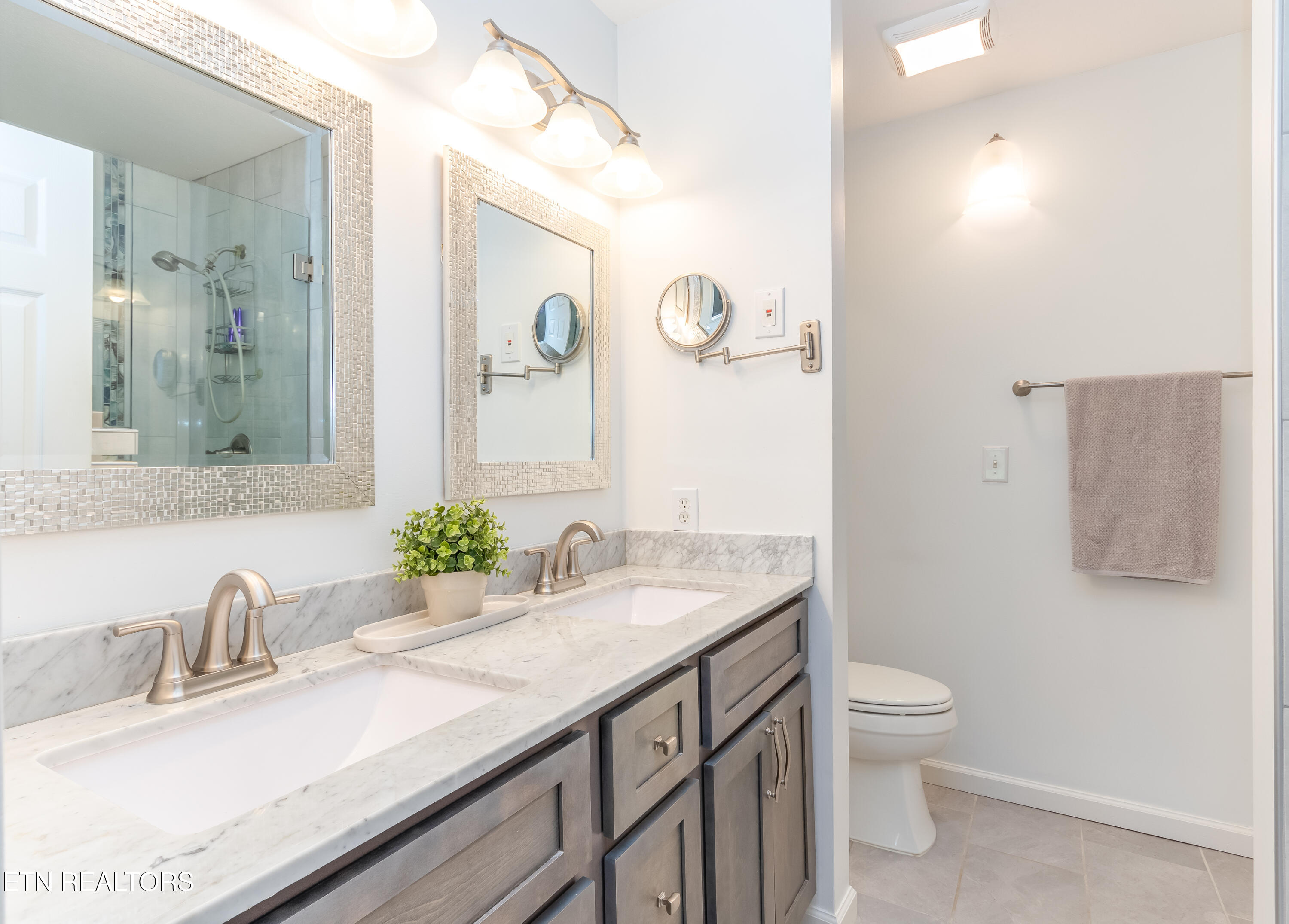 7634 Saint Baron Way