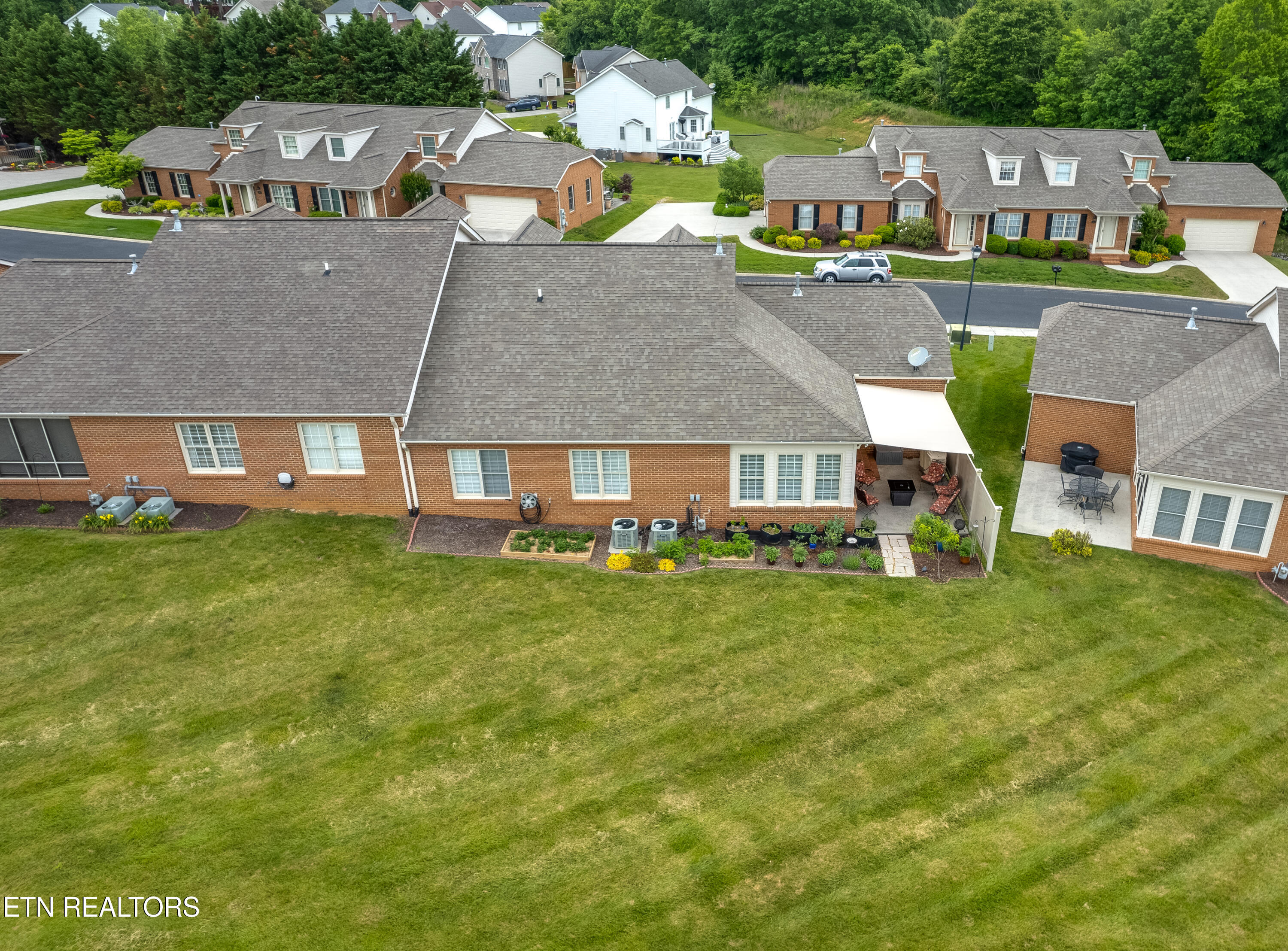 7634 Saint Baron Way