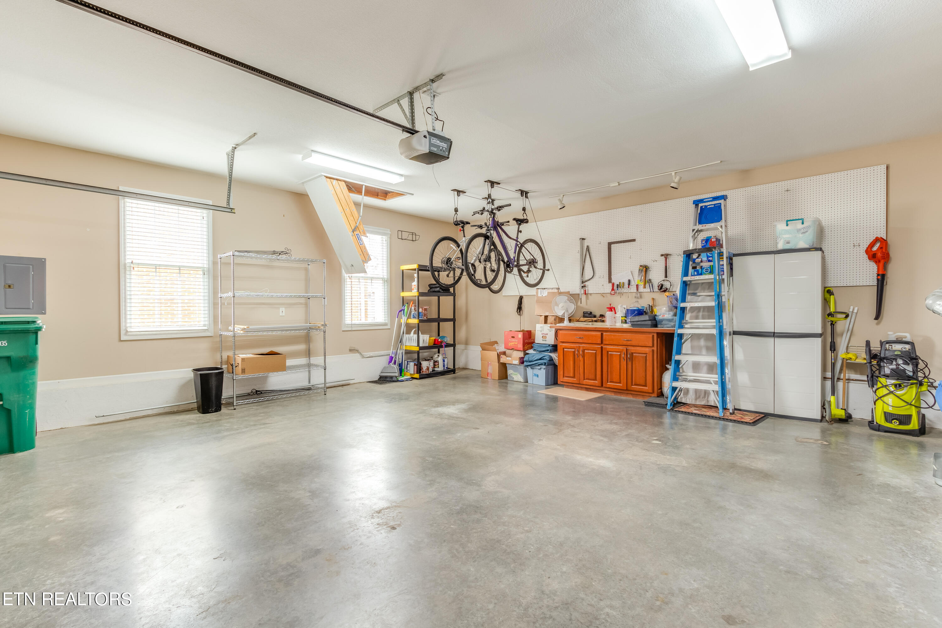 7634 Saint Baron Way