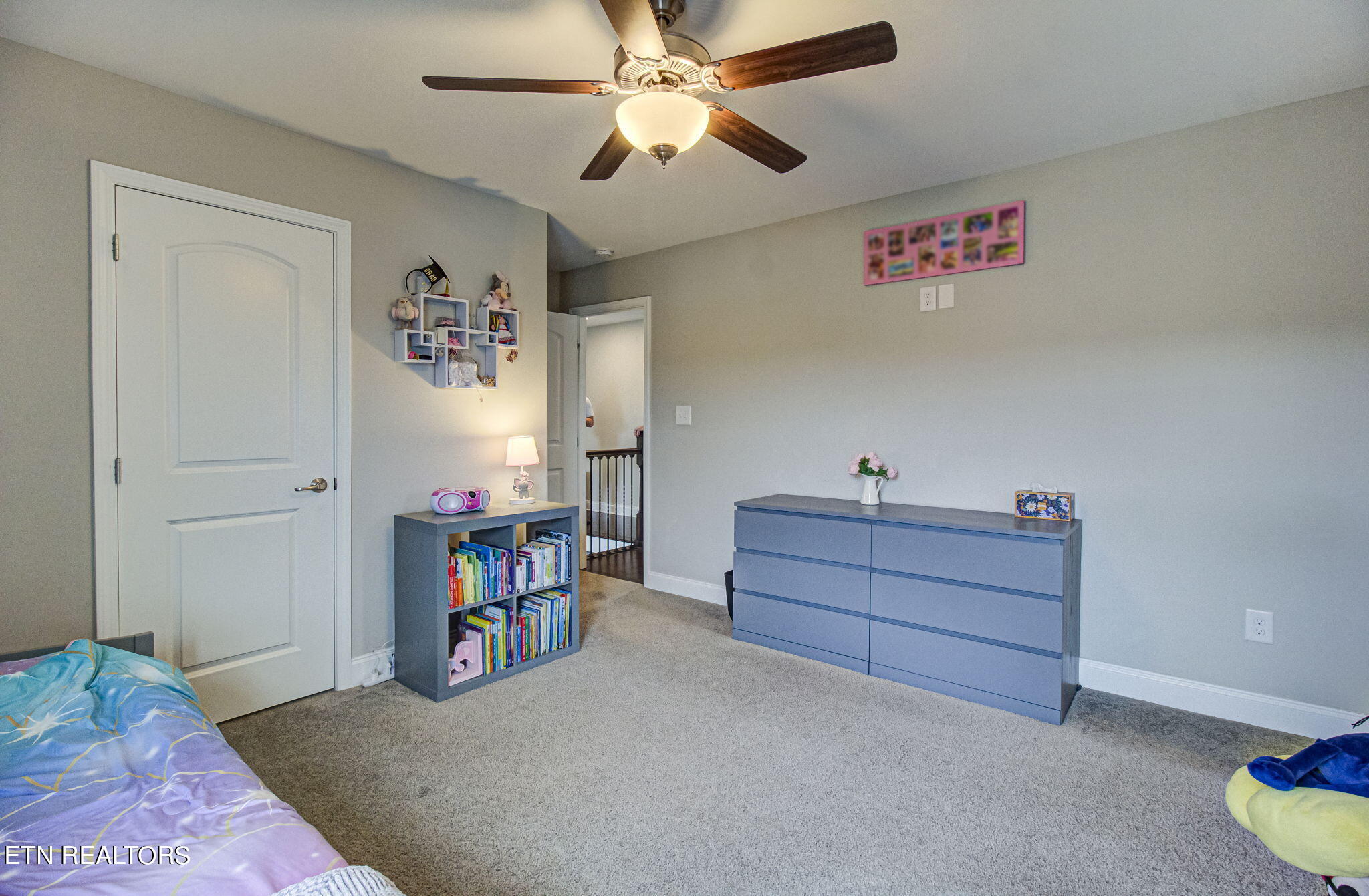 3206 Oakwood Hills Lane