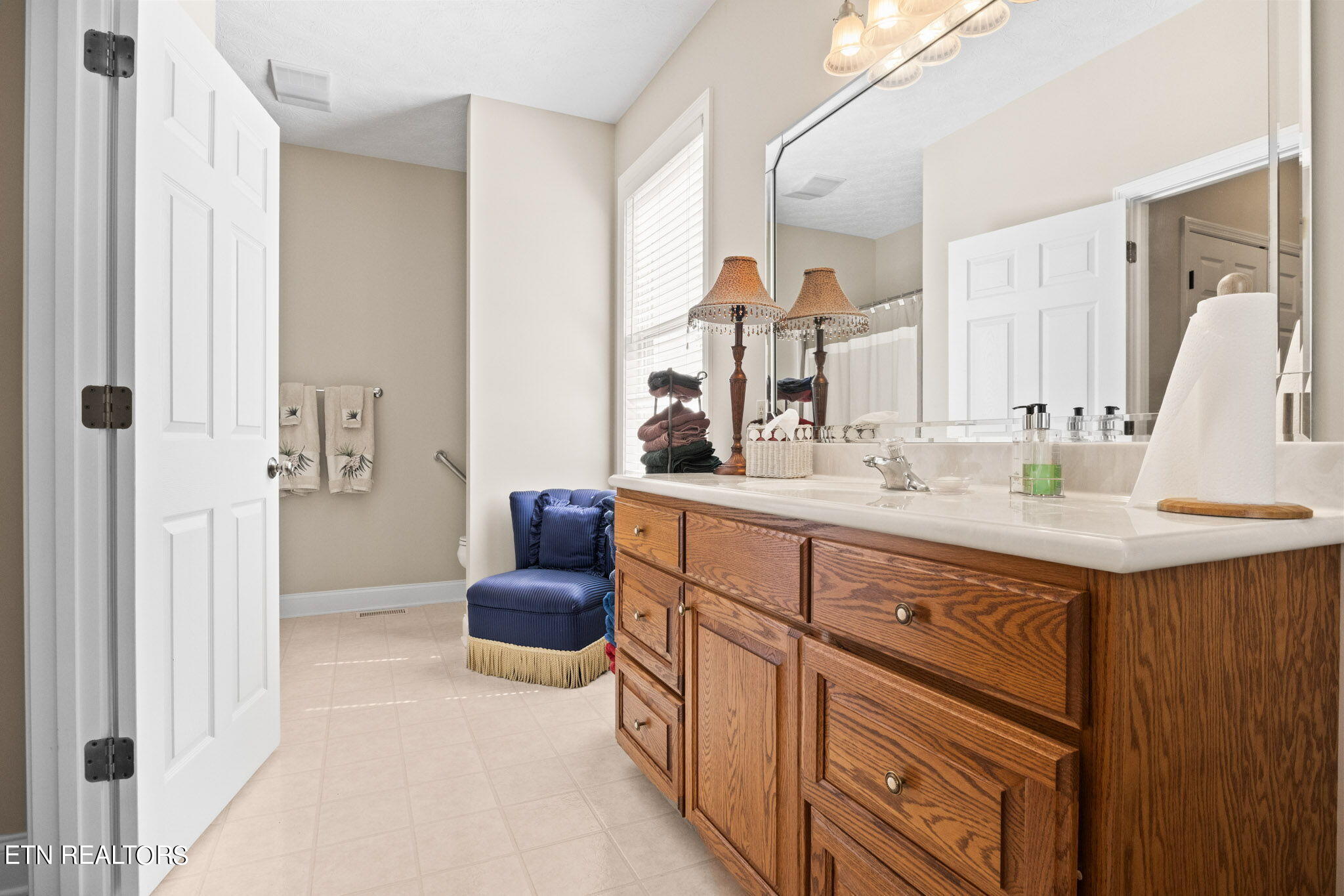 3705 Colonel Jim Drive