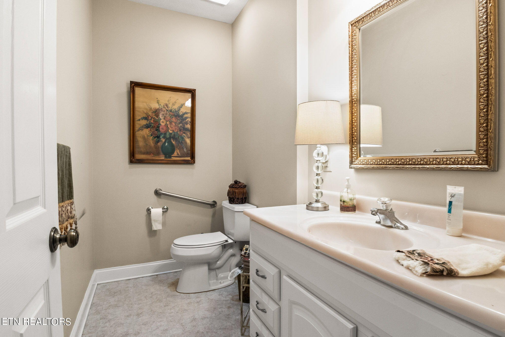 3705 Colonel Jim Drive