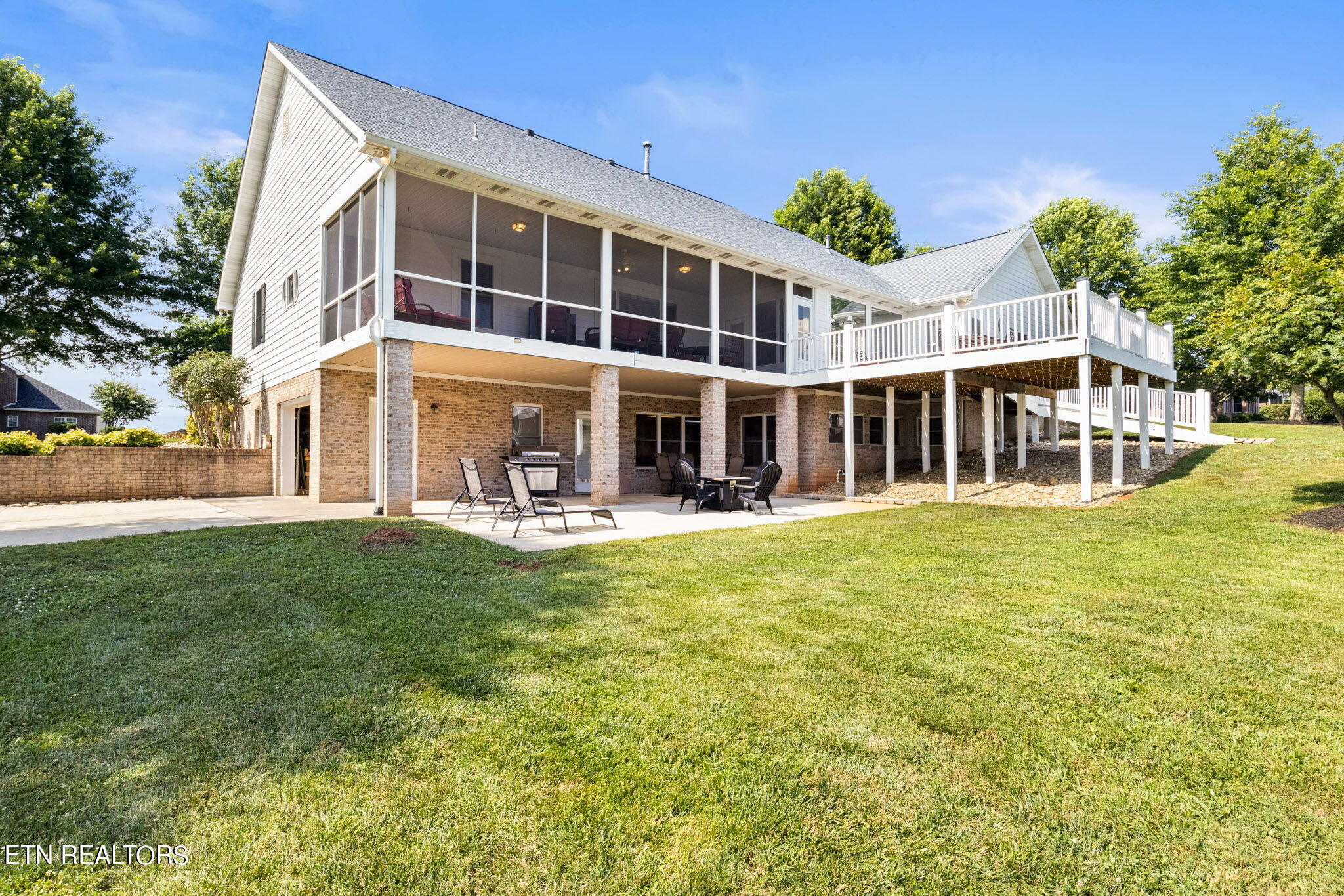 3705 Colonel Jim Drive