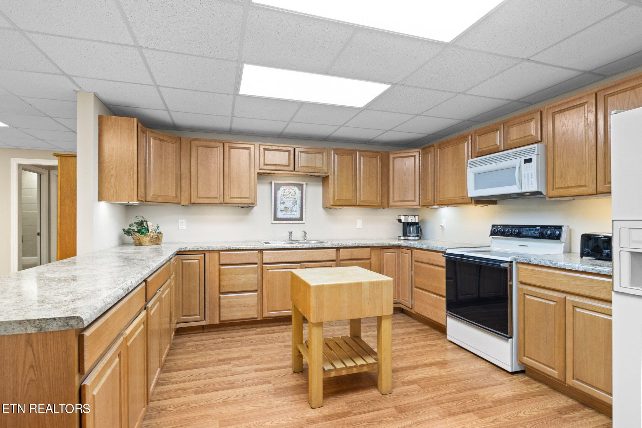 3705 Colonel Jim Drive