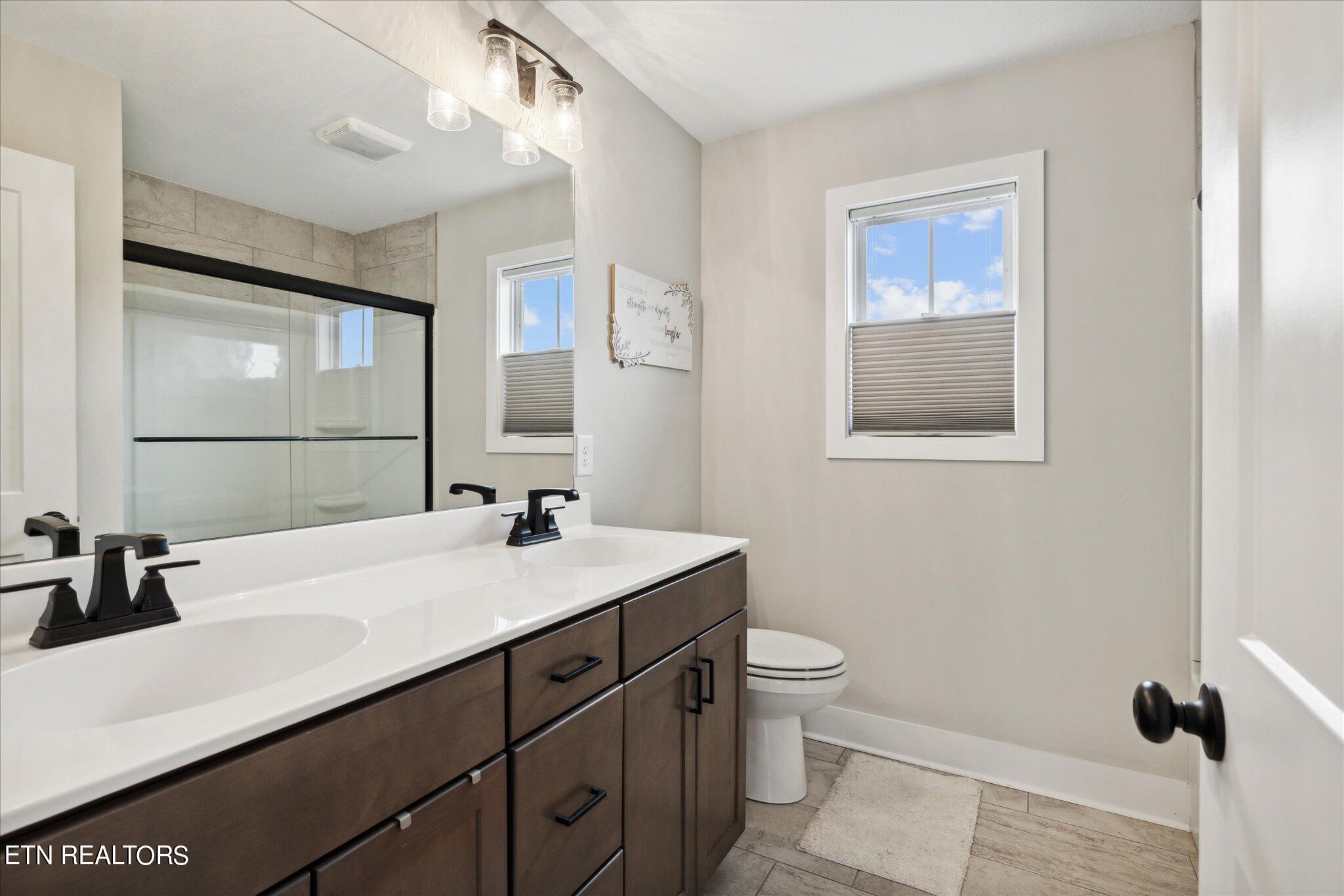 252 Bluff Shadows Lane