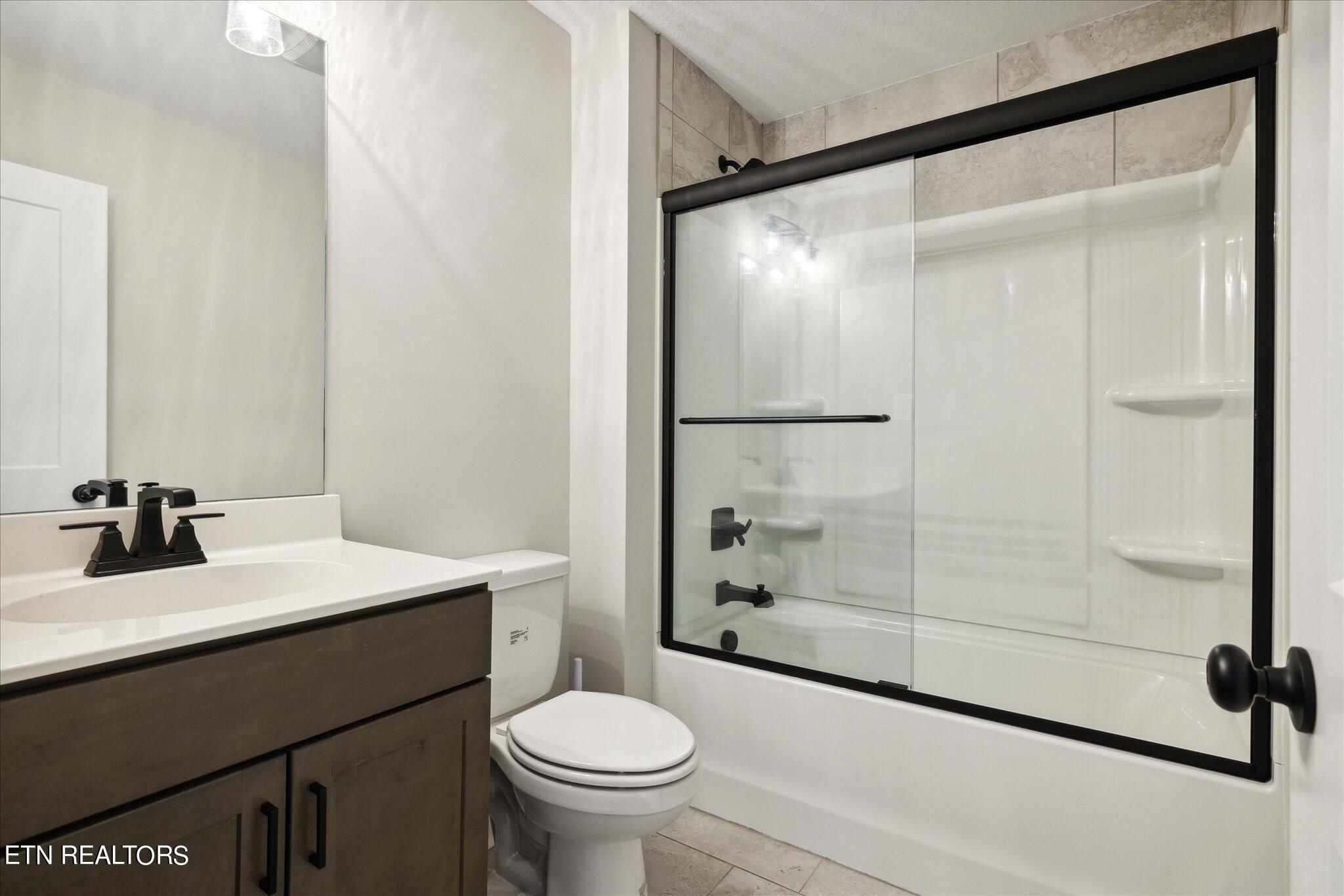 252 Bluff Shadows Lane