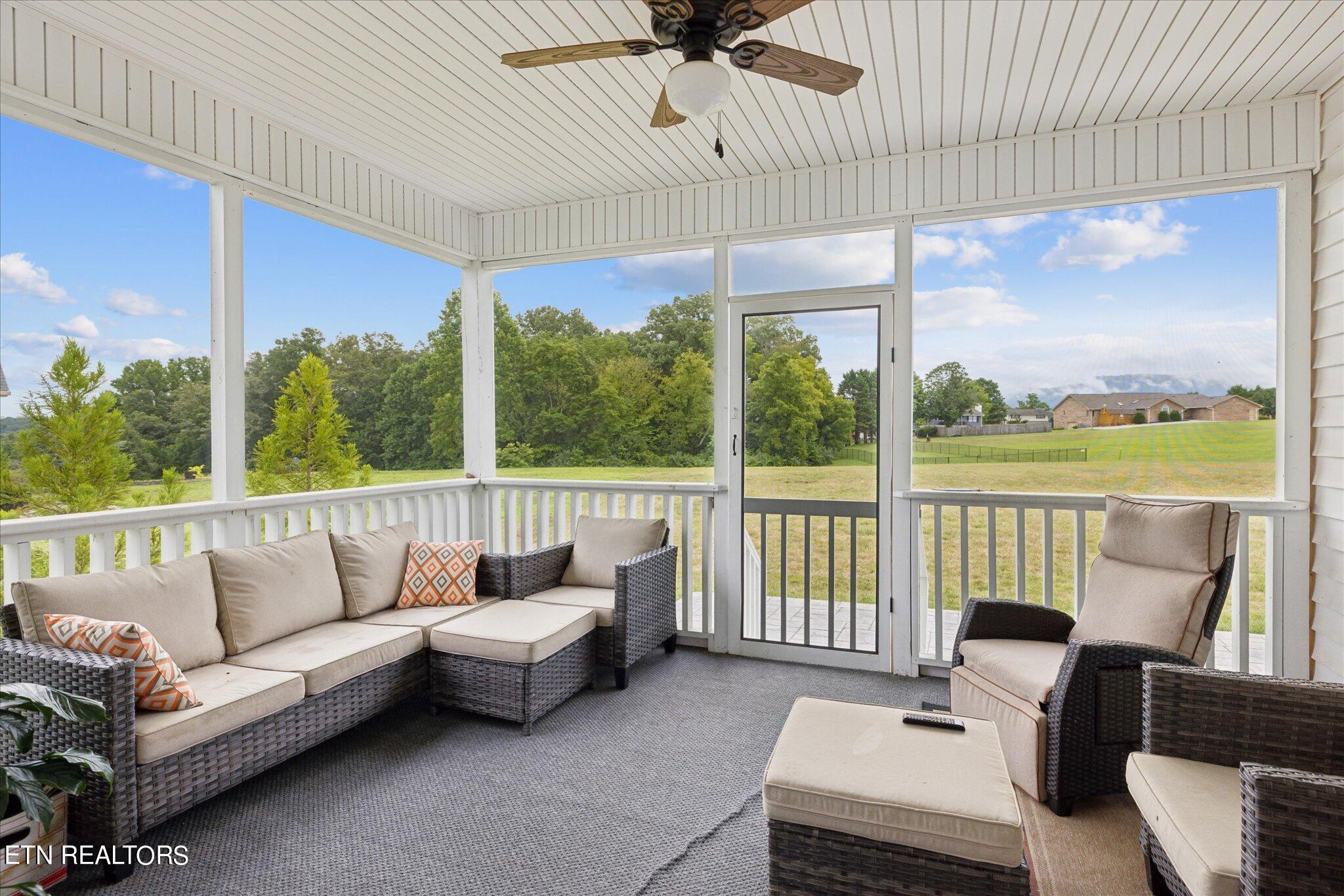 252 Bluff Shadows Lane