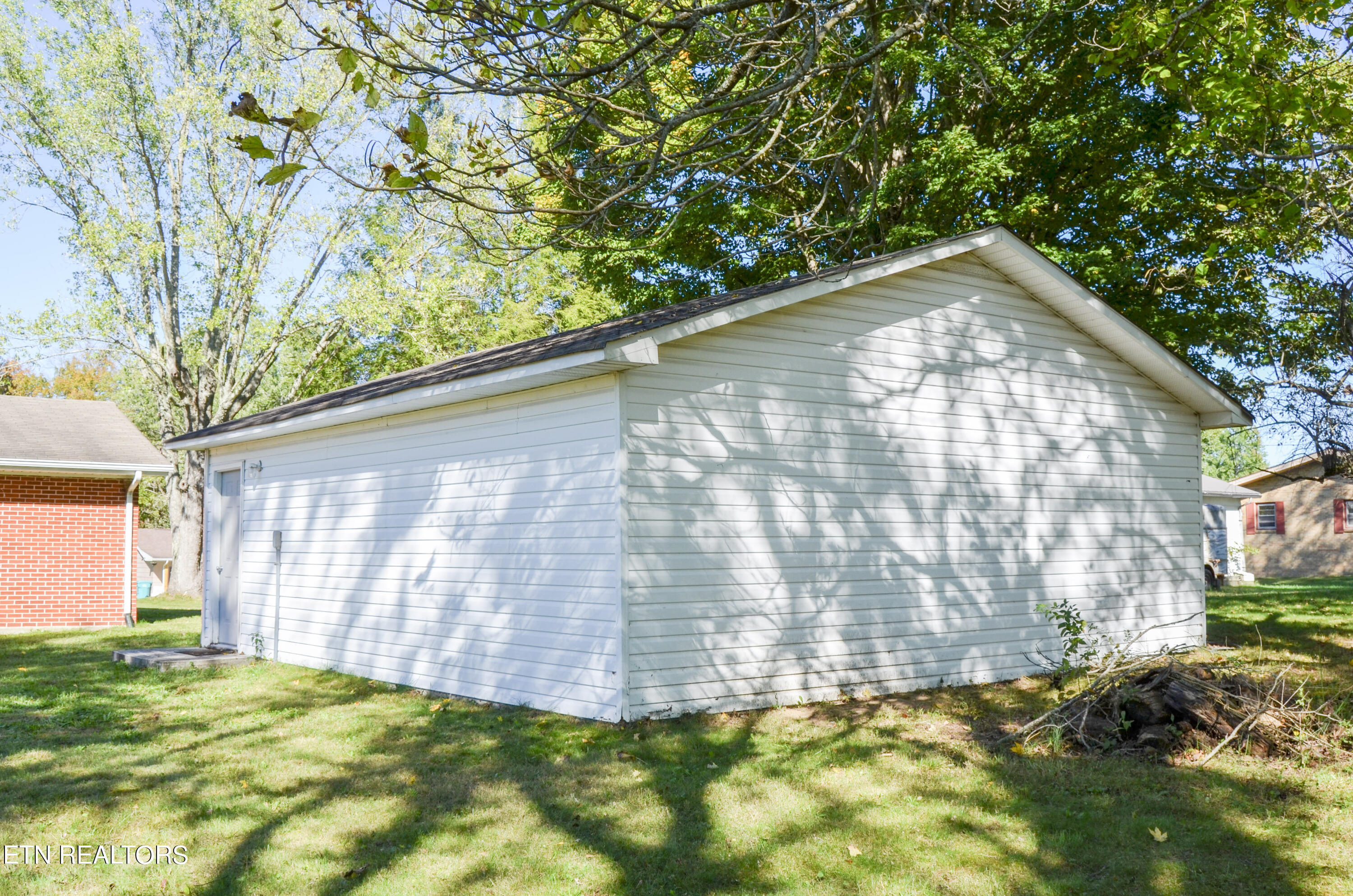 70 Sheree St.