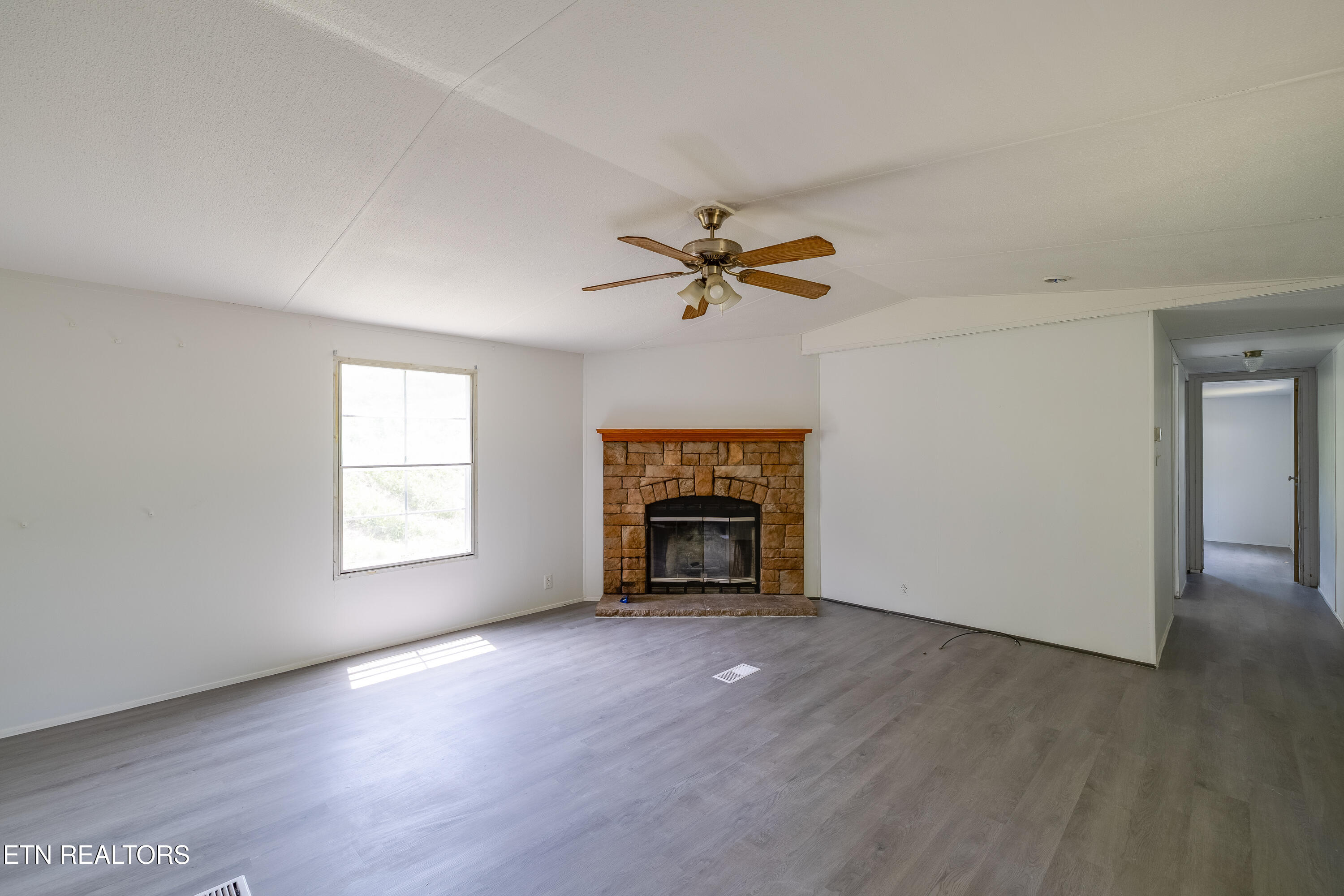 399 High Ridge Court