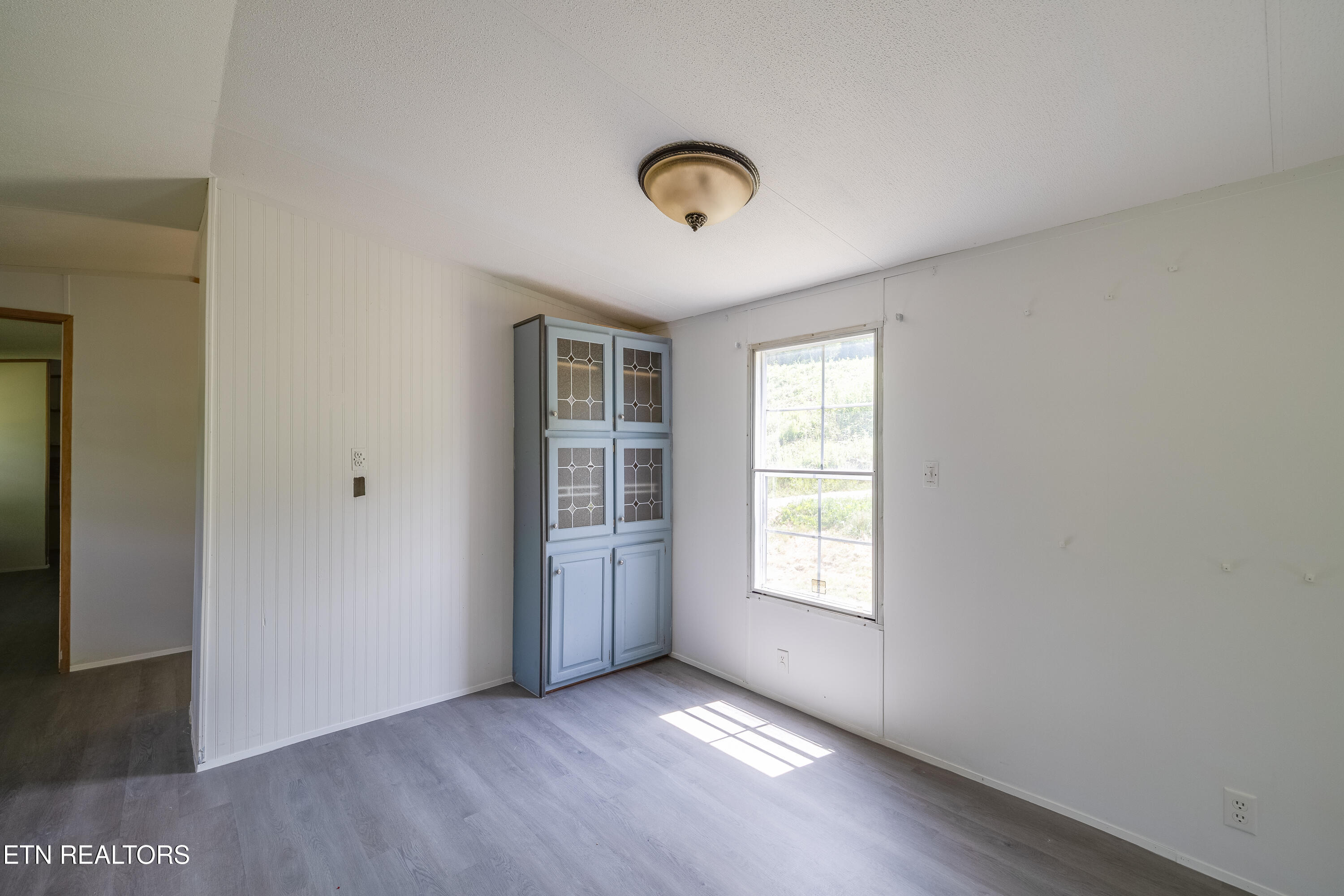 399 High Ridge Court