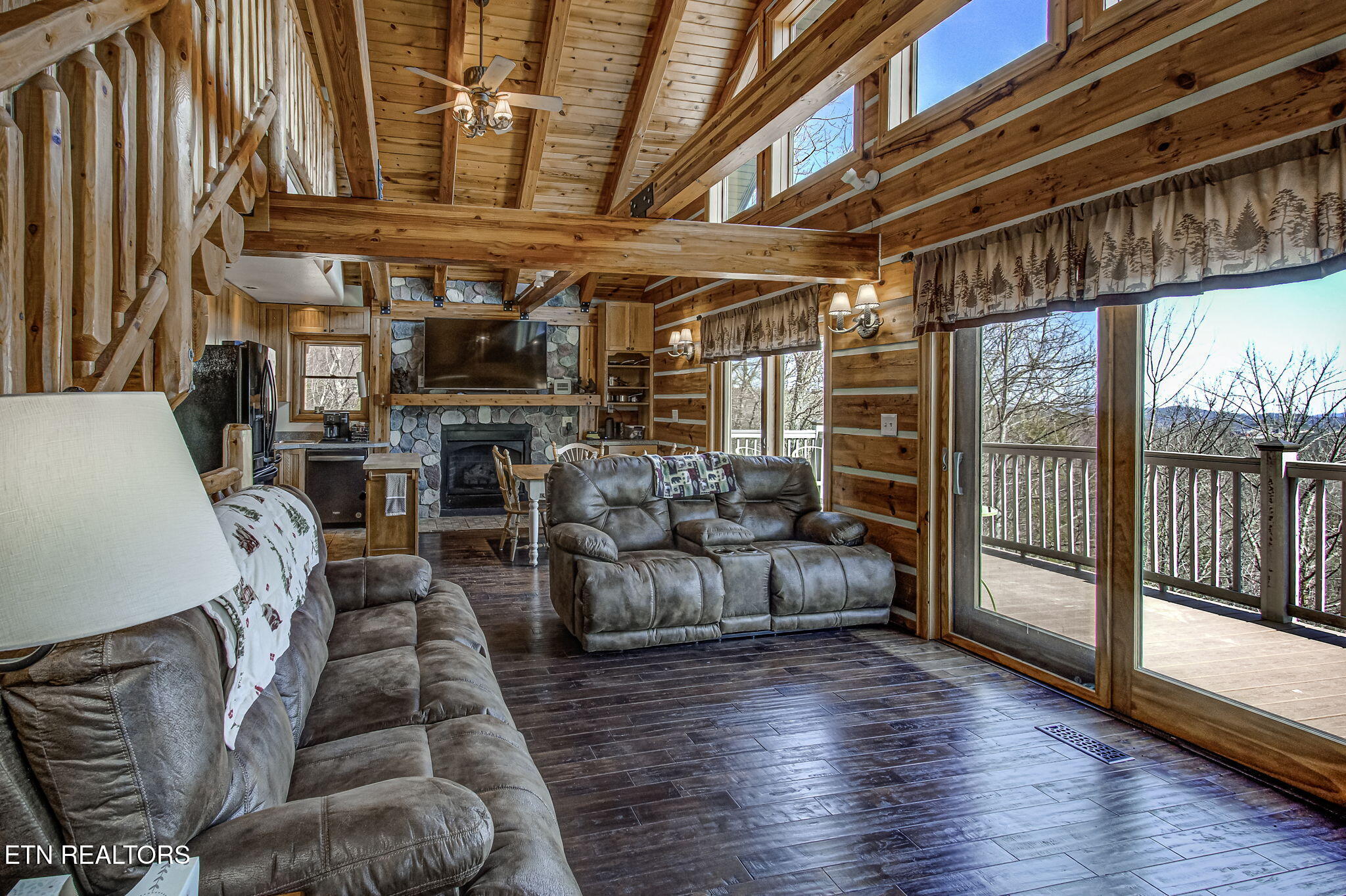 940 Stans Rd