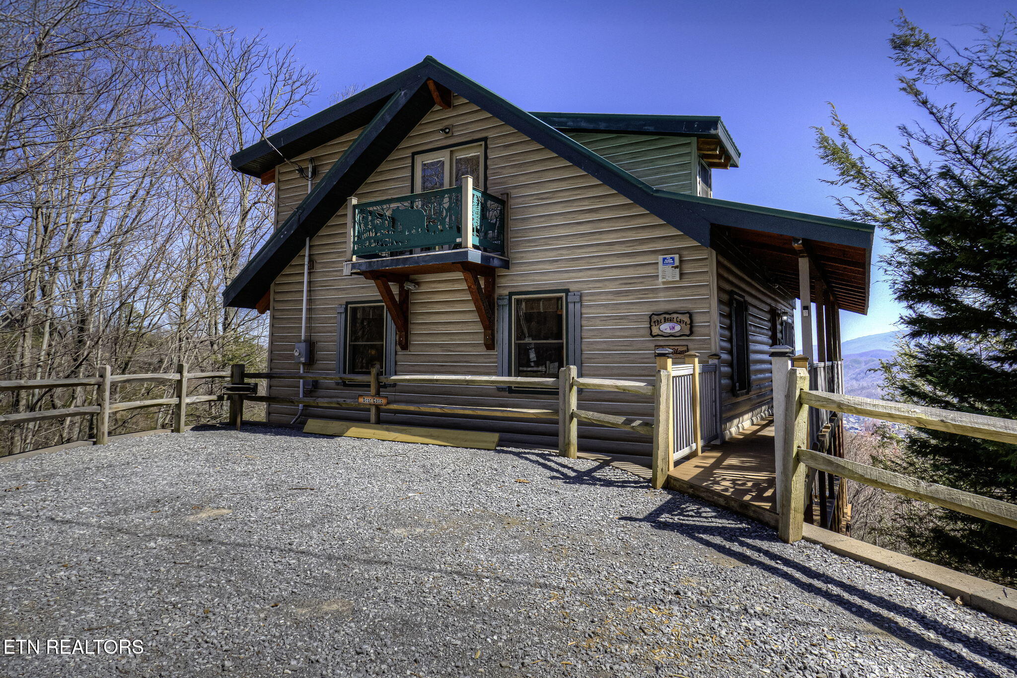 940 Stans Rd
