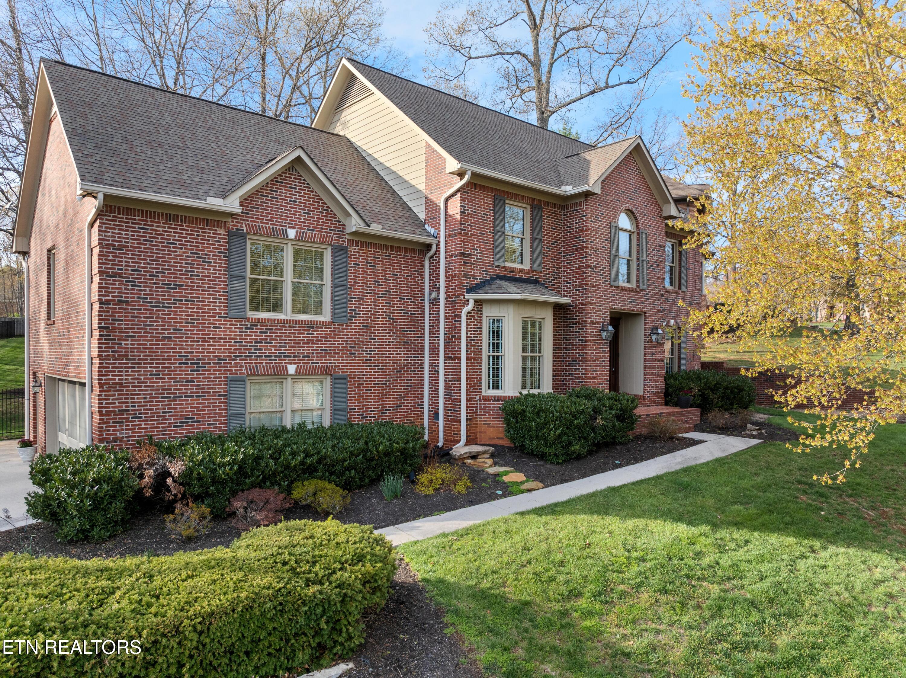 724 Summit Lake Court