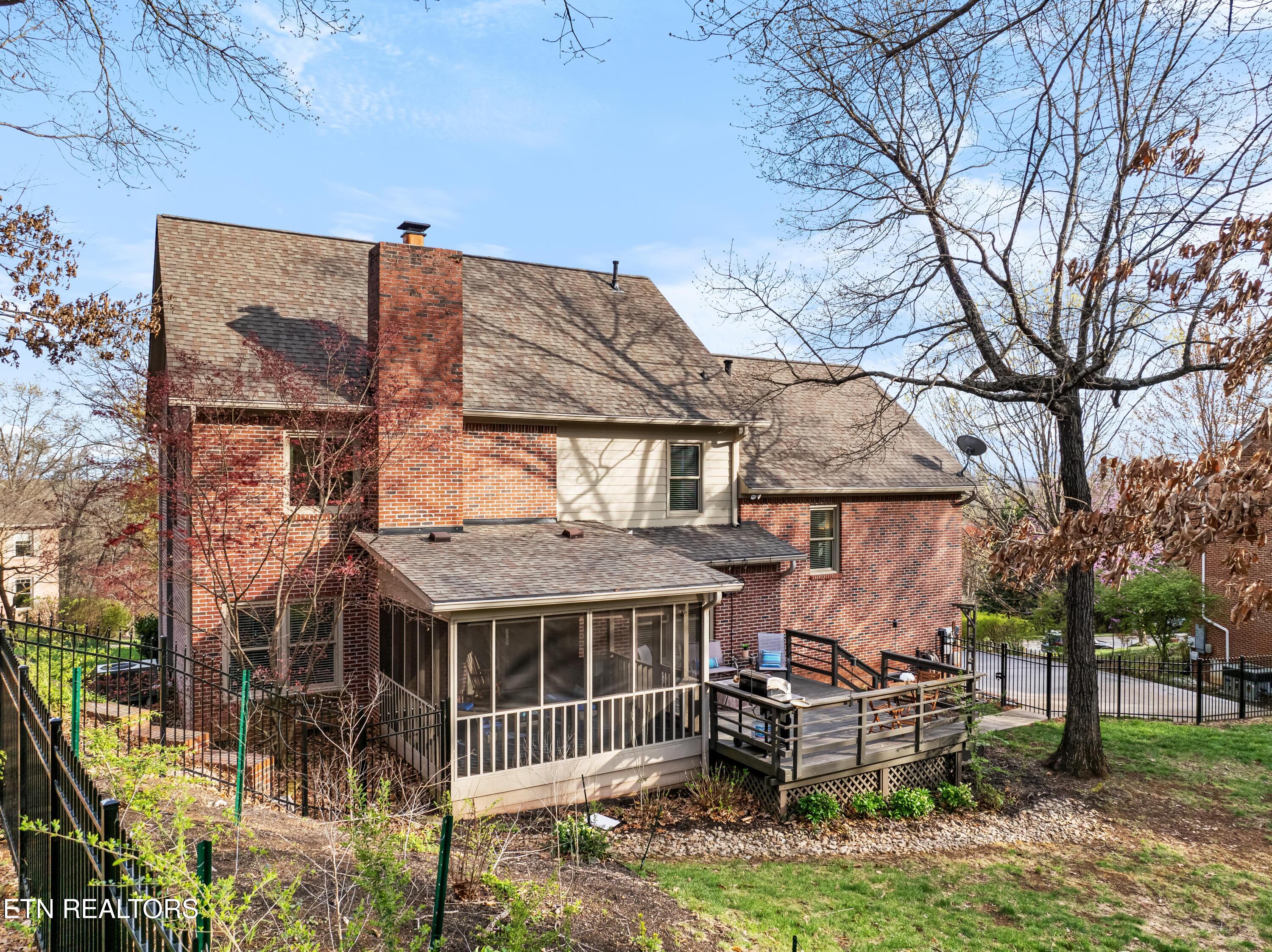 724 Summit Lake Court