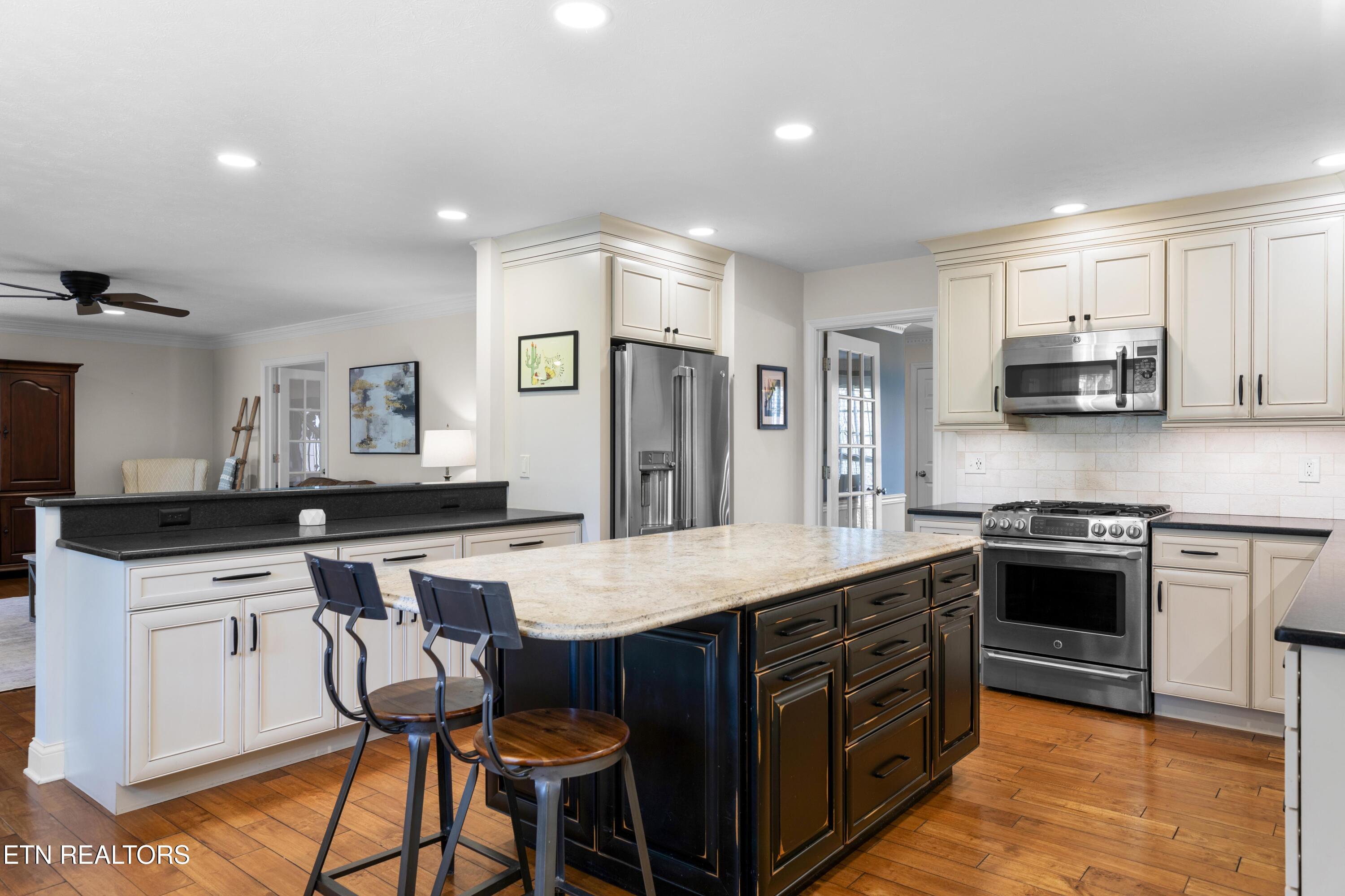 724 Summit Lake Court