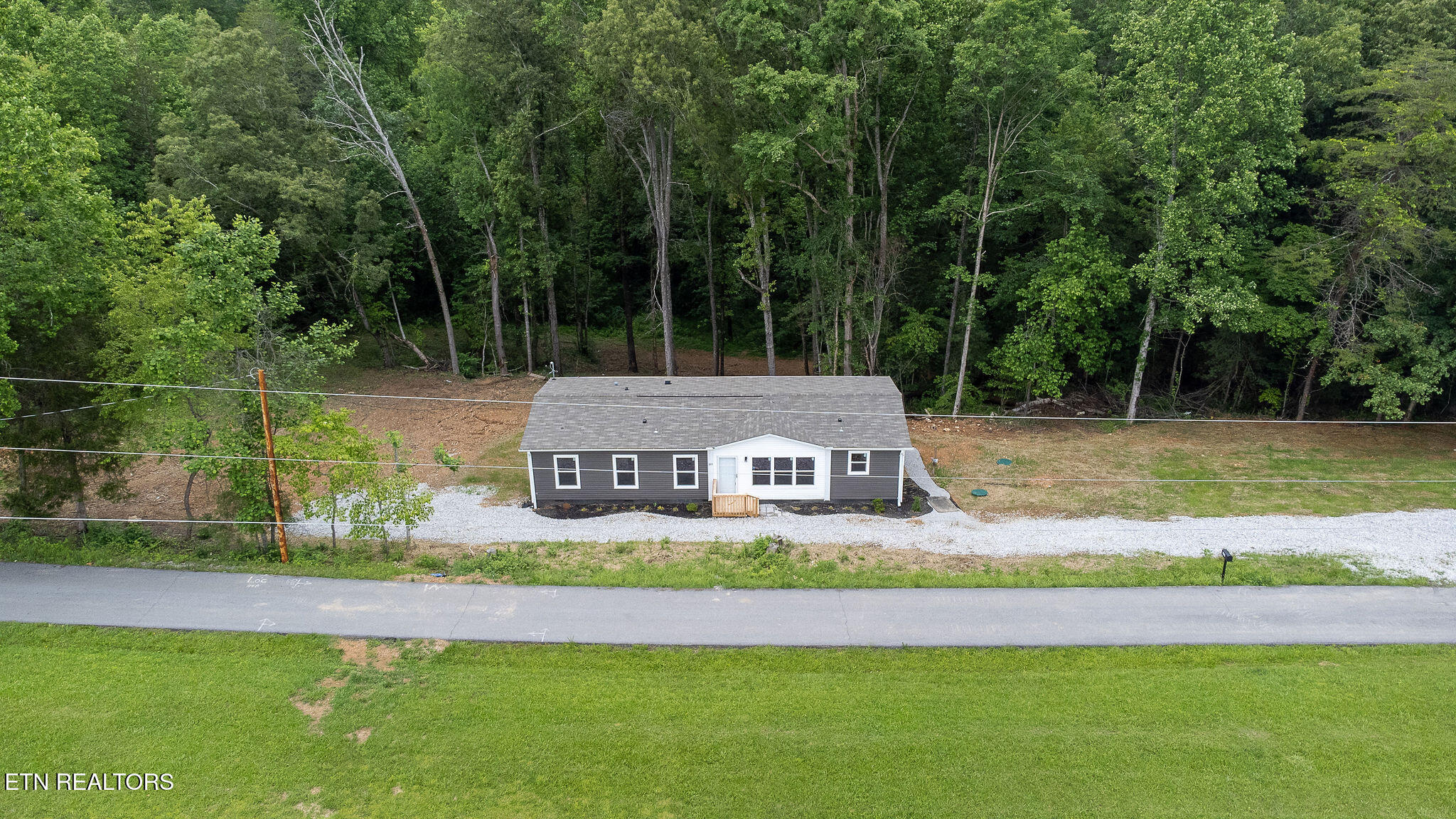 399 Black Oak Rd