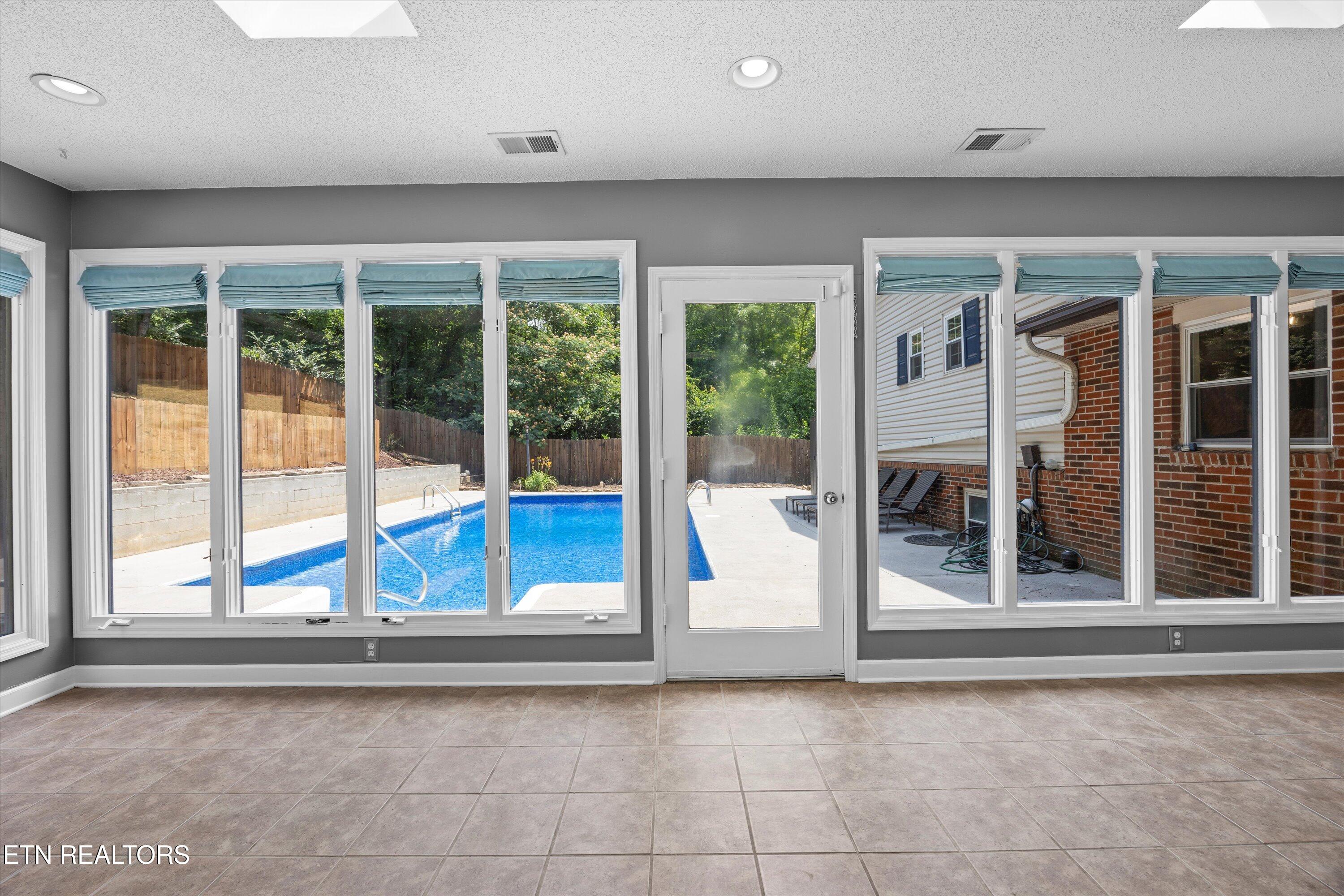 7529 Shaker Drive