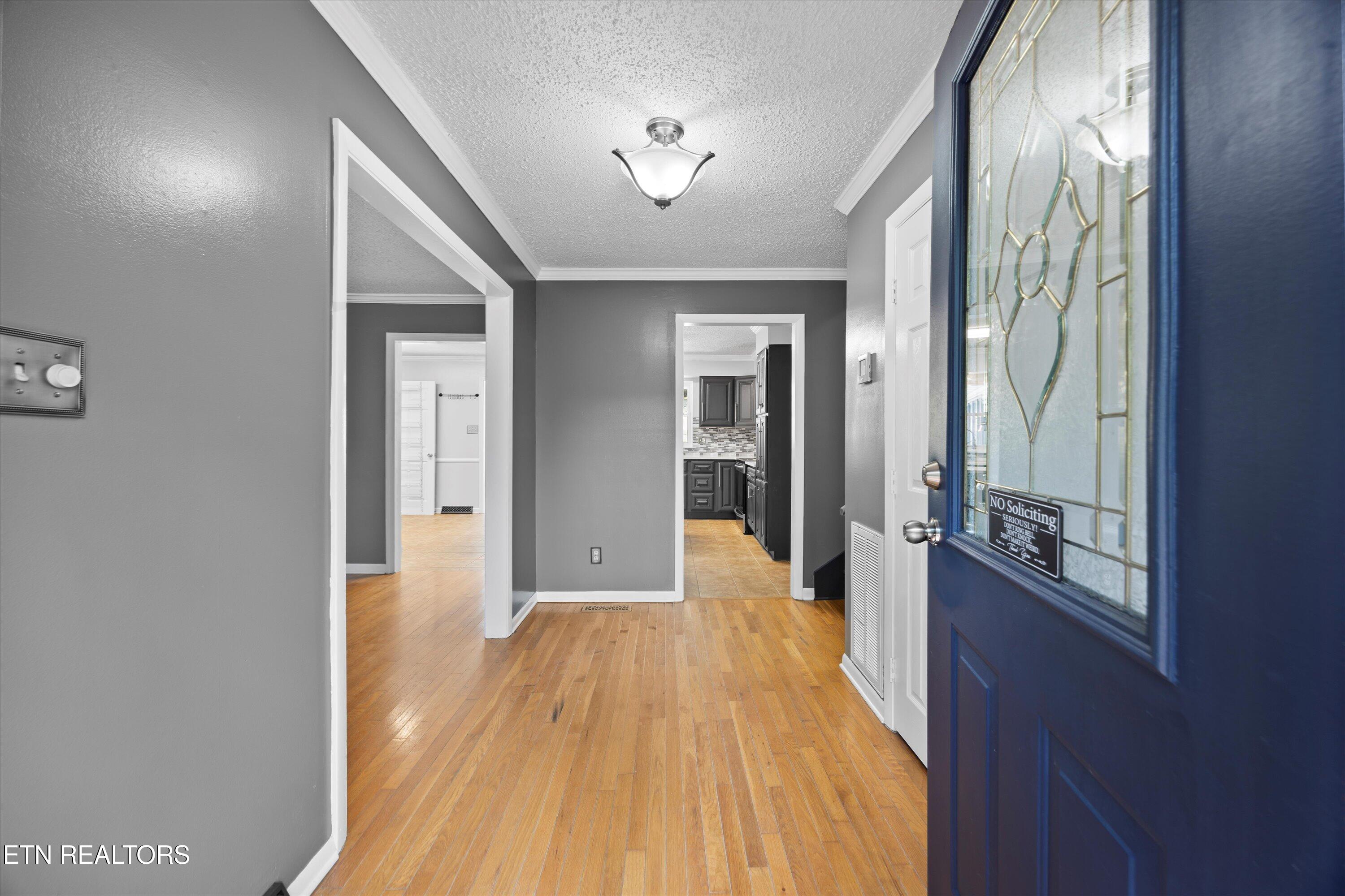 7529 Shaker Drive