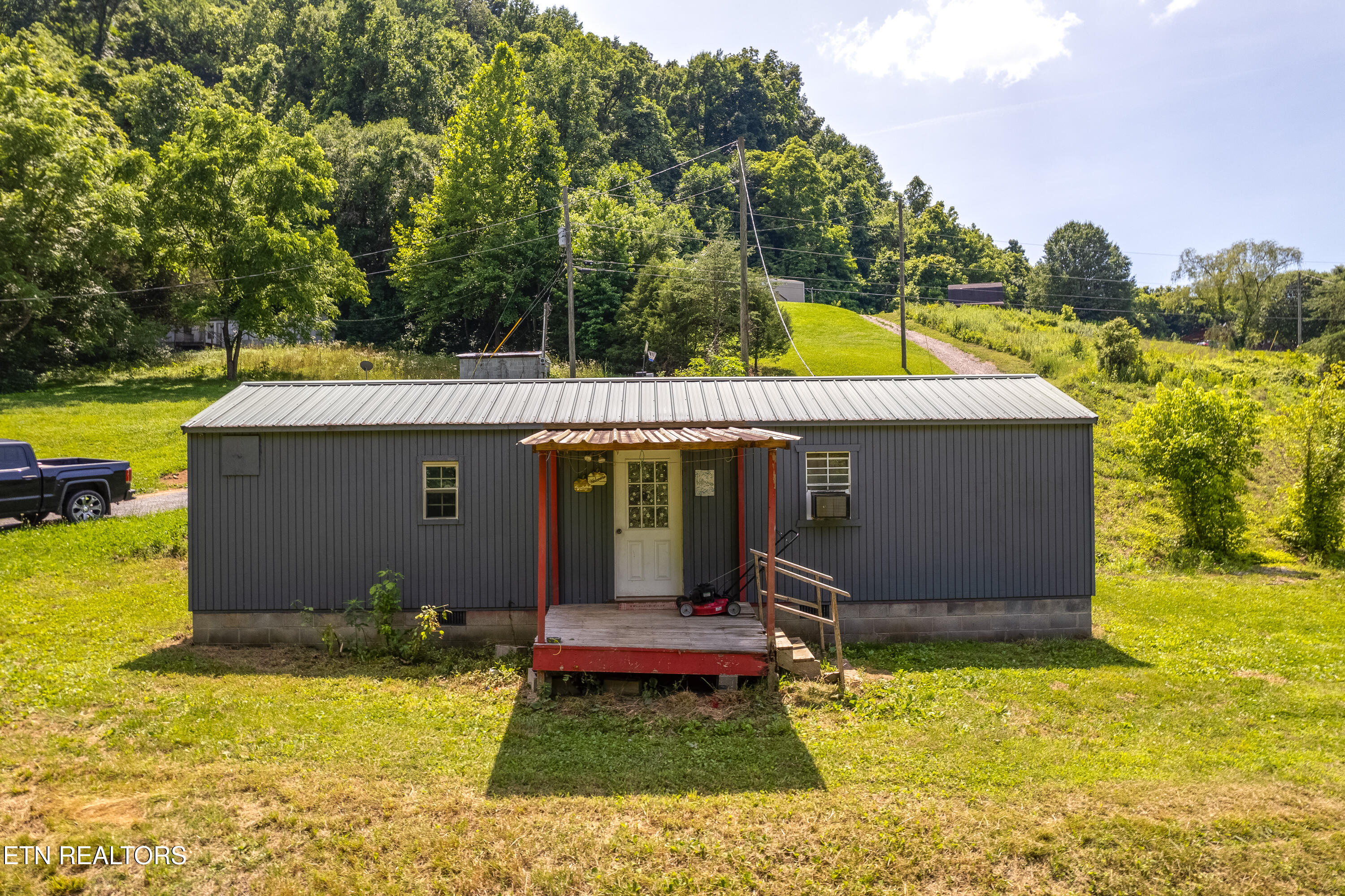 431 High Ridge Court