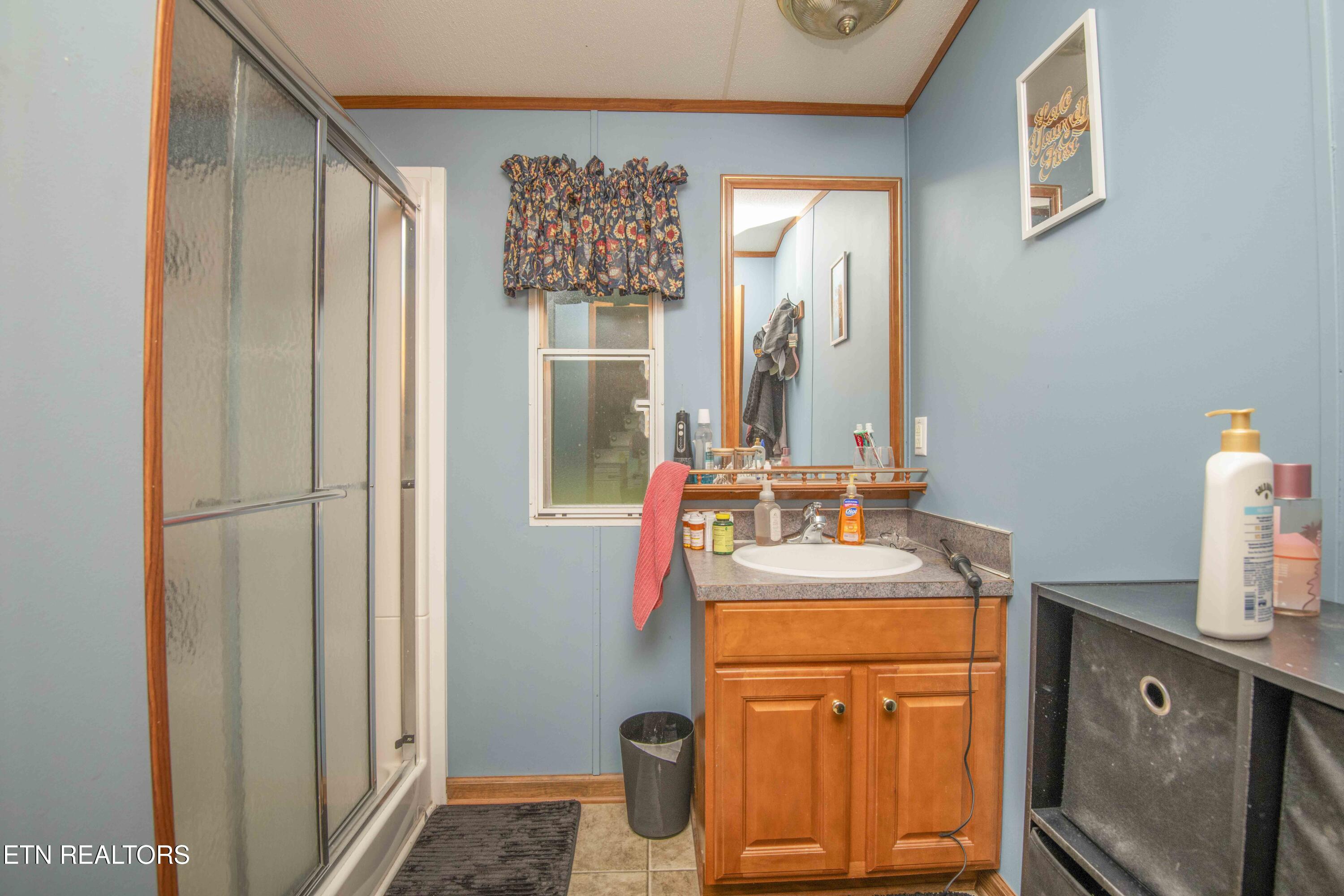 2920 Grapevine Hollow Road