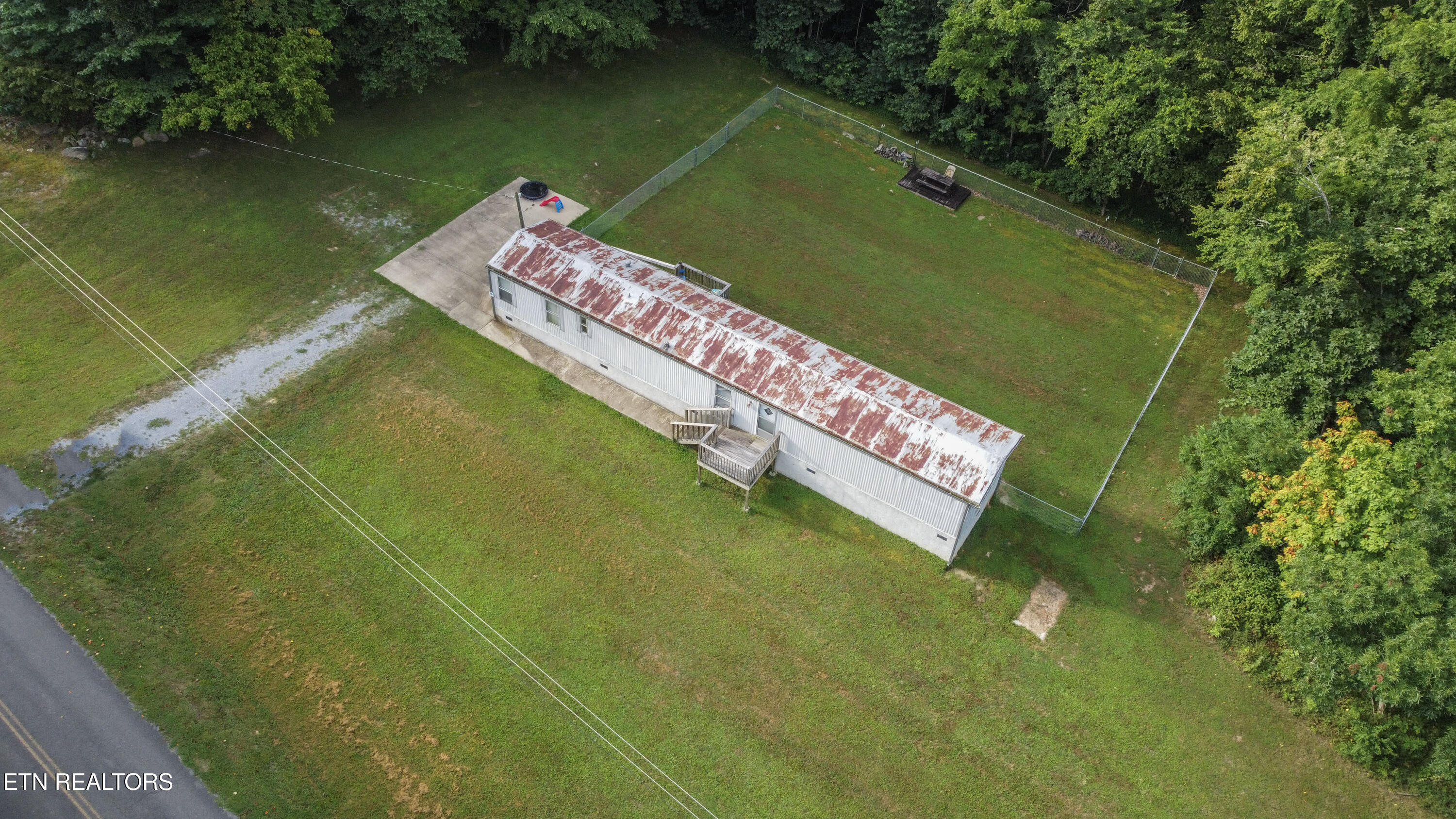2920 Grapevine Hollow Road