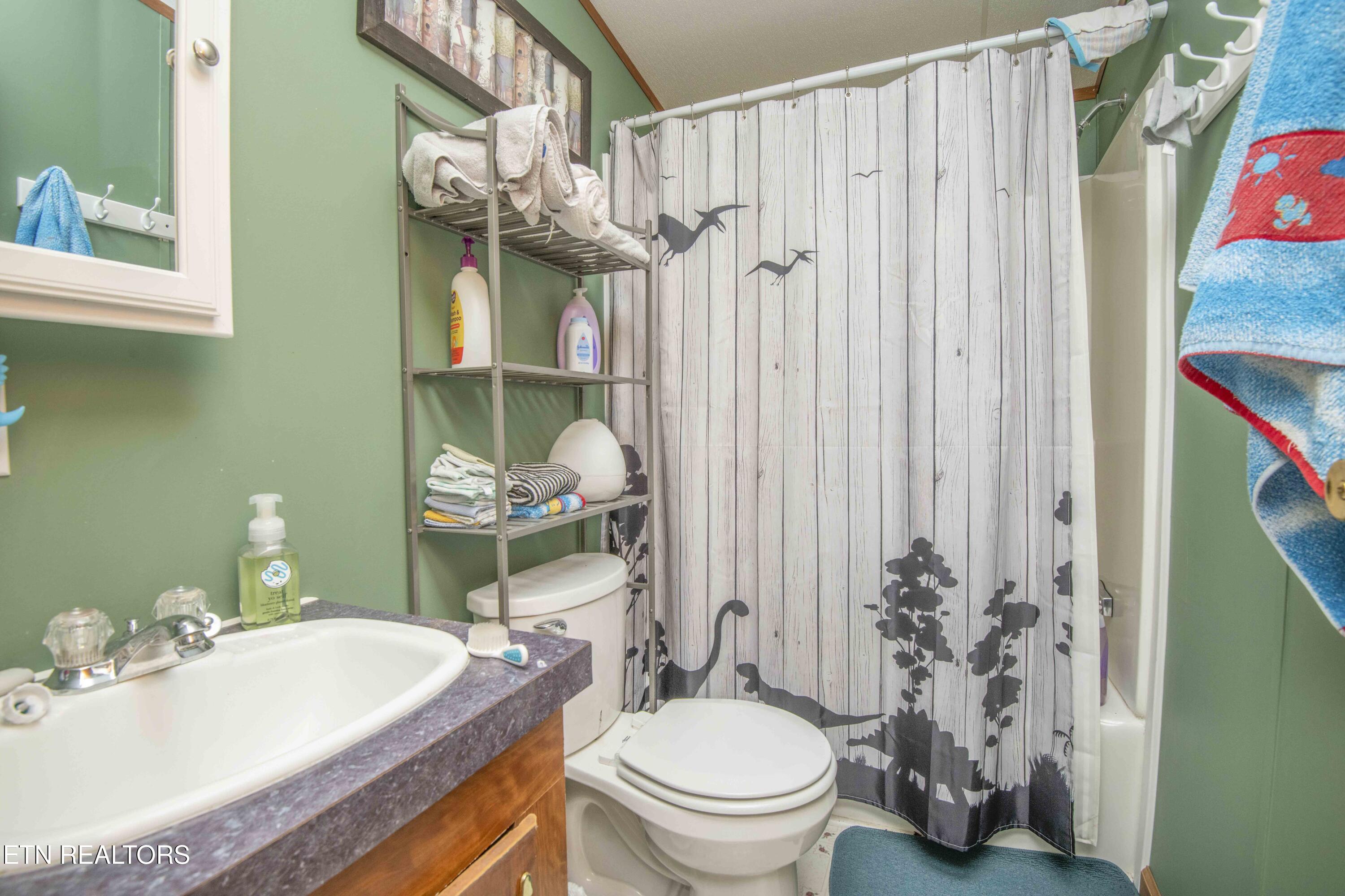 2920 Grapevine Hollow Road