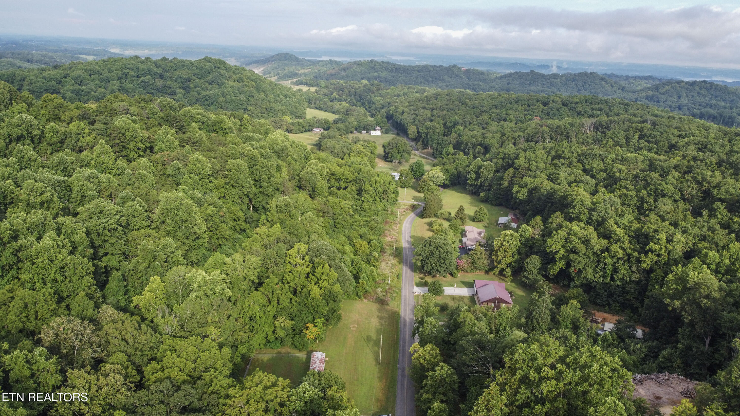 2920 Grapevine Hollow Road