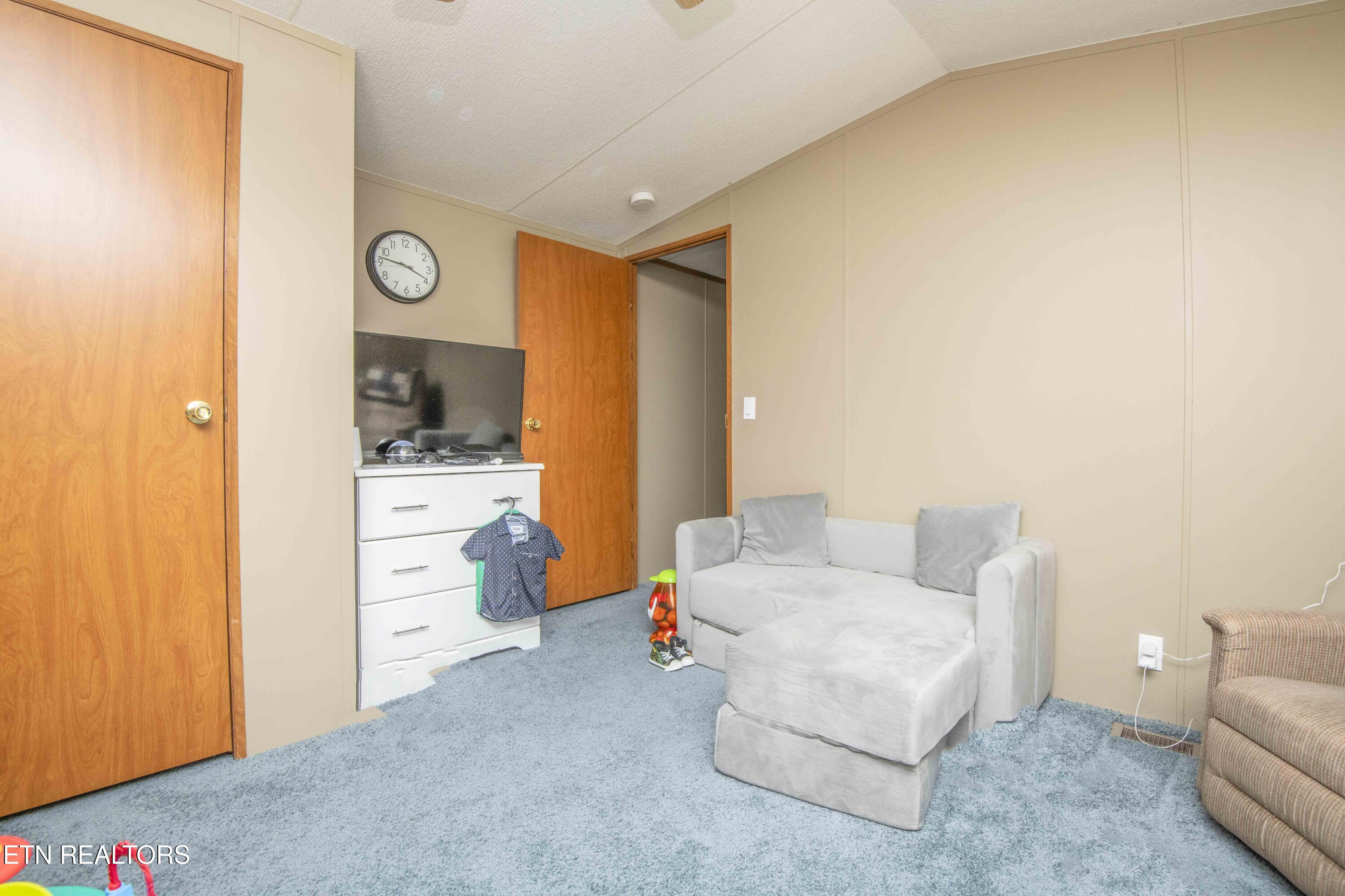 2920 Grapevine Hollow Road