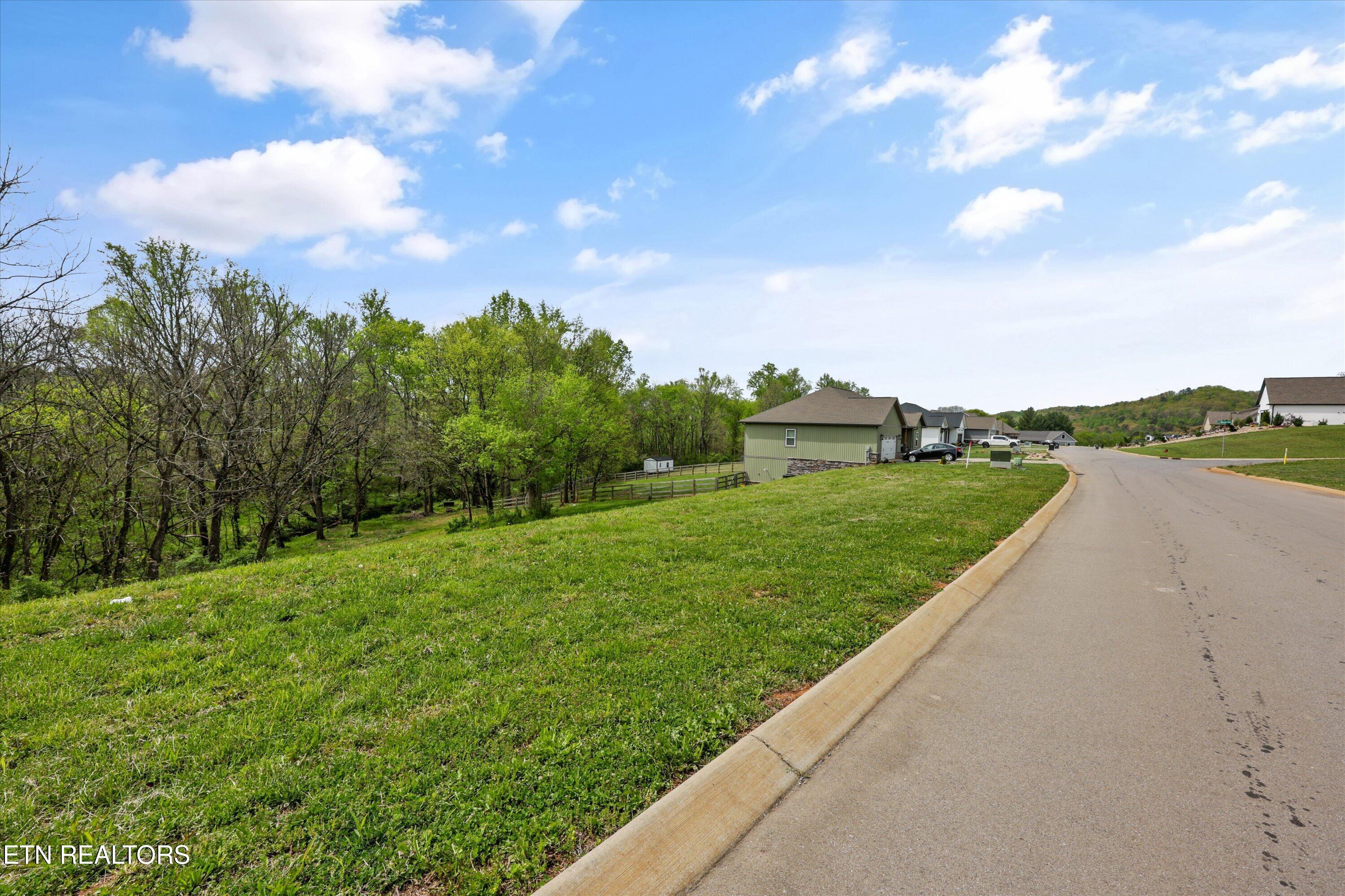 623 Farm Of The Smokies Way