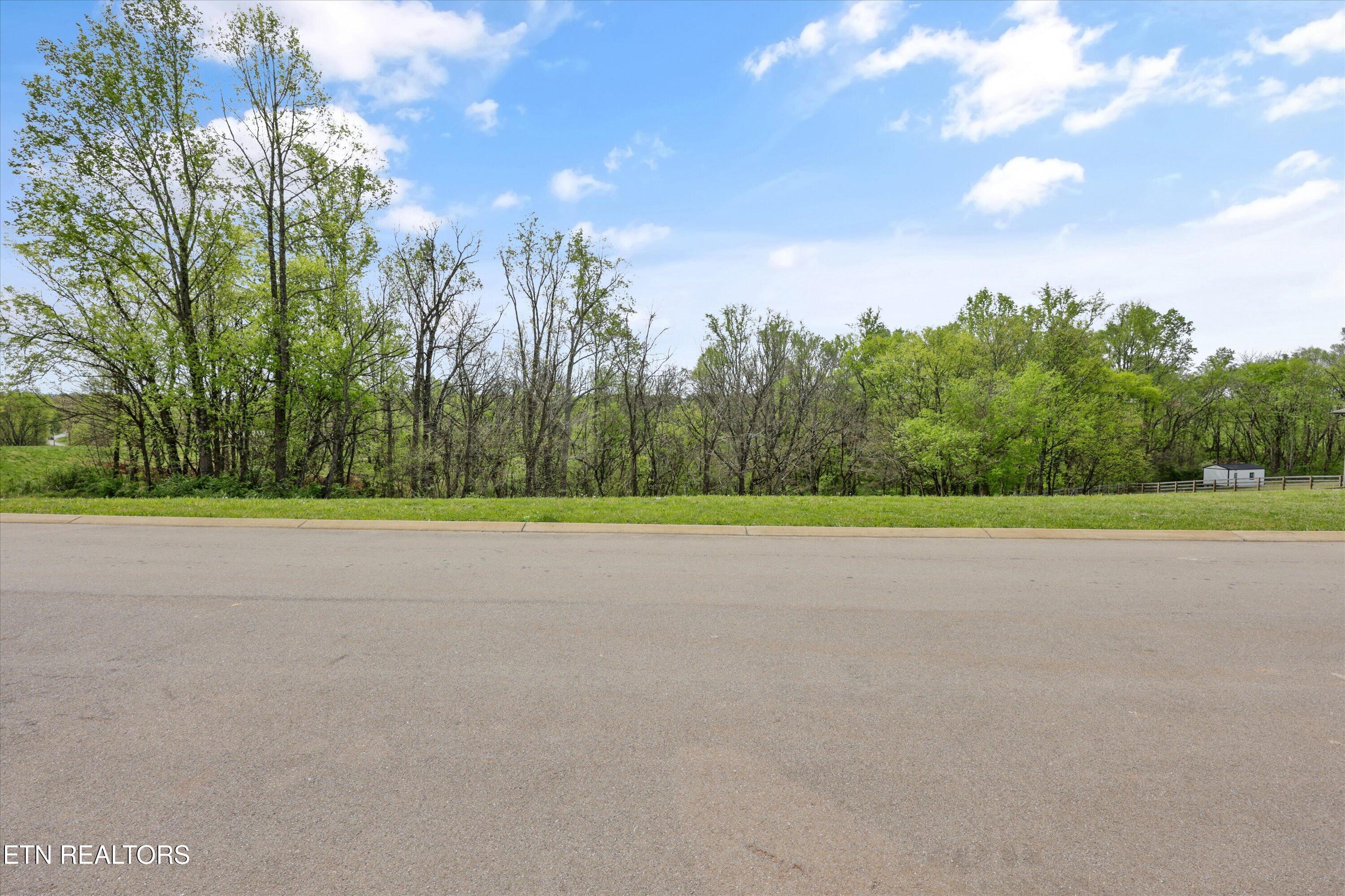 623 Farm Of The Smokies Way