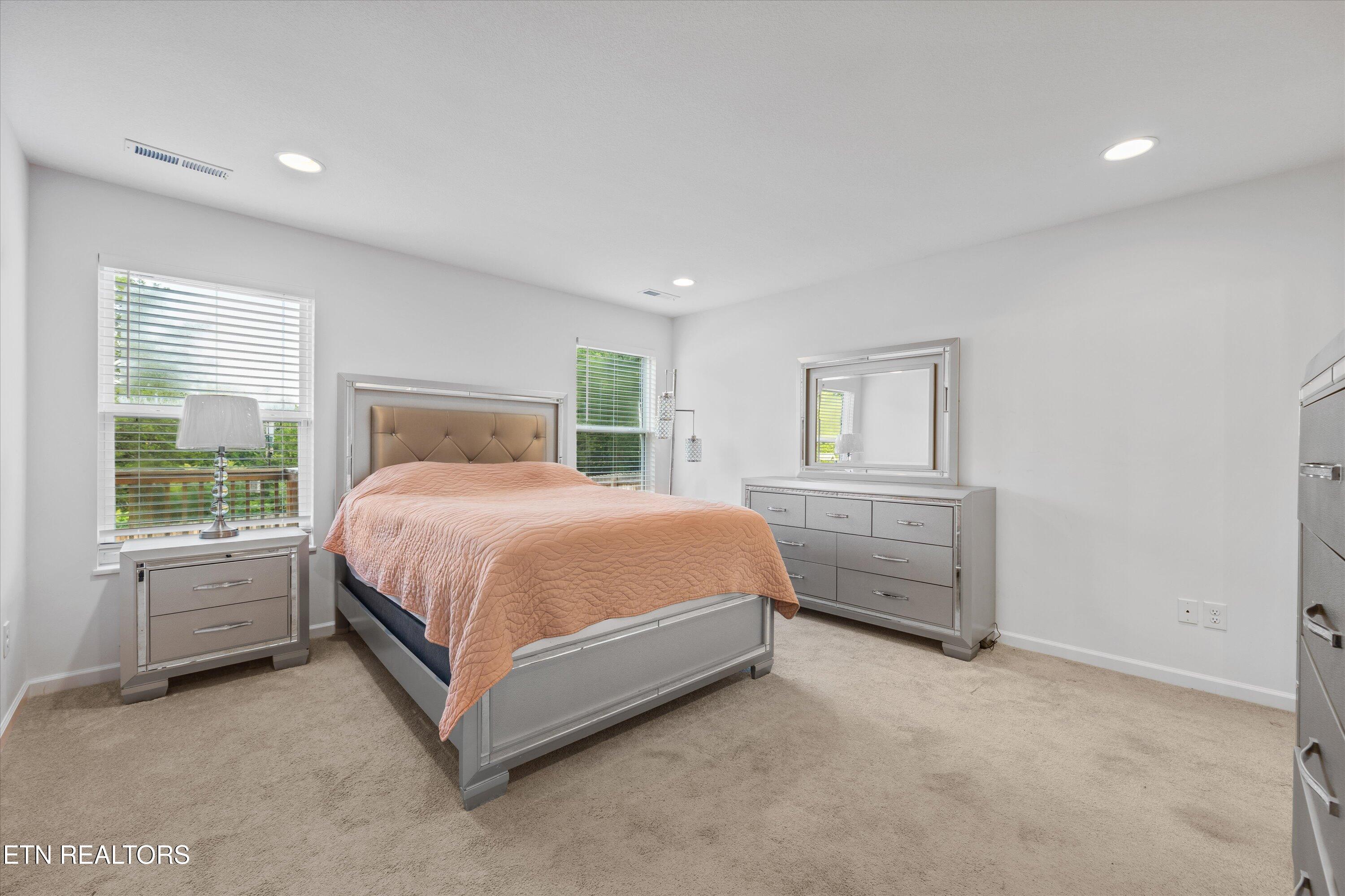 11743 Black Rd