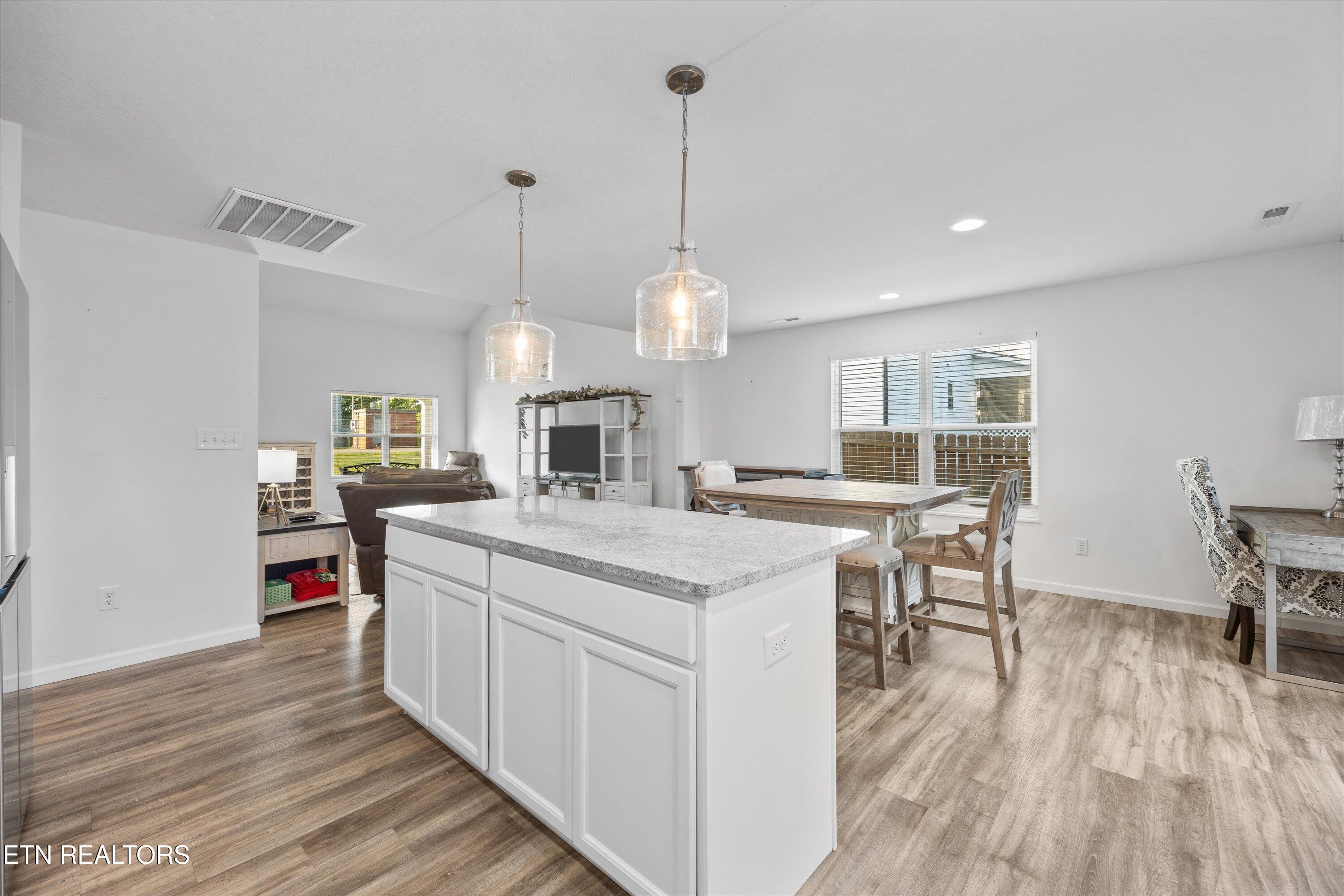11743 Black Rd