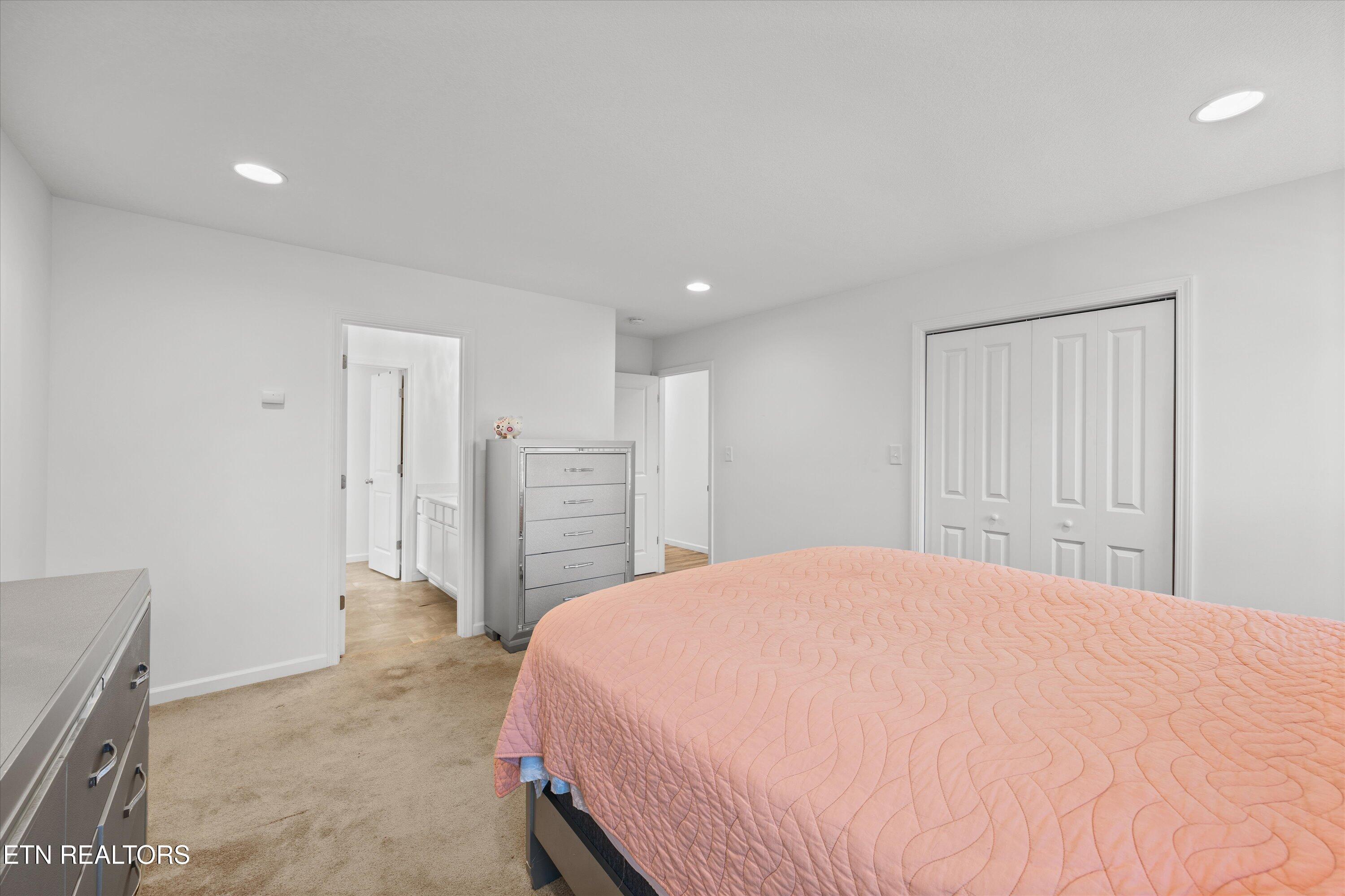 11743 Black Rd