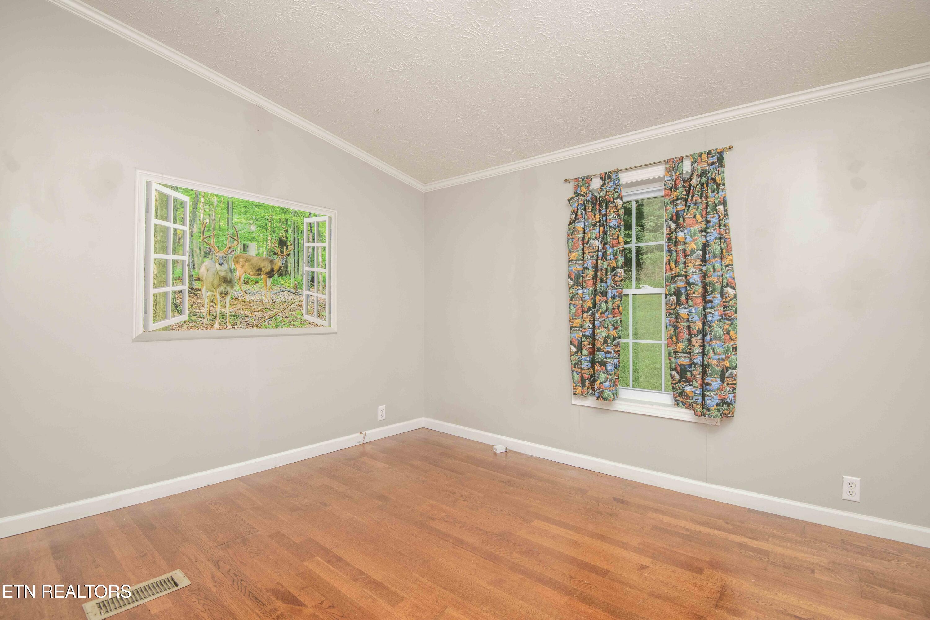 2525 Oak Grove Road
