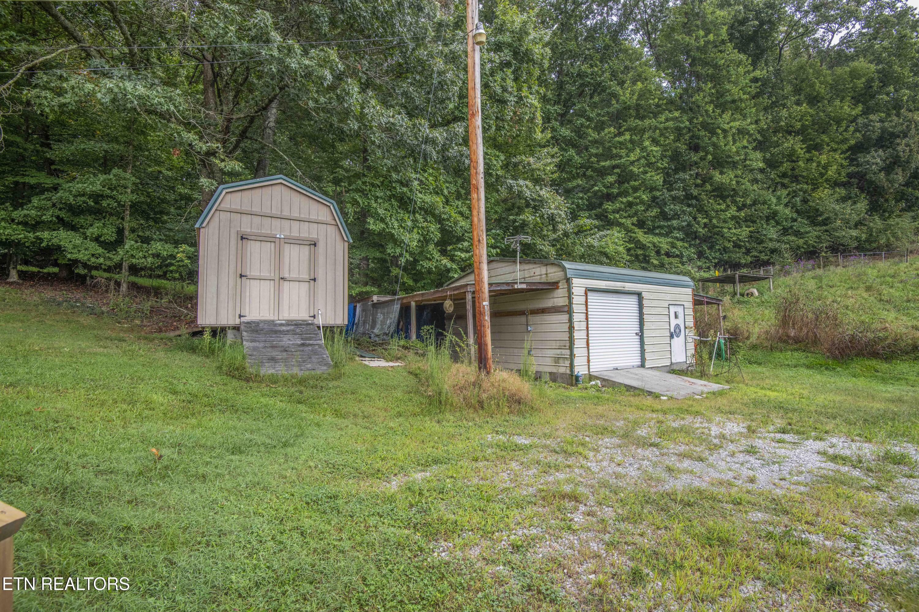 2525 Oak Grove Road
