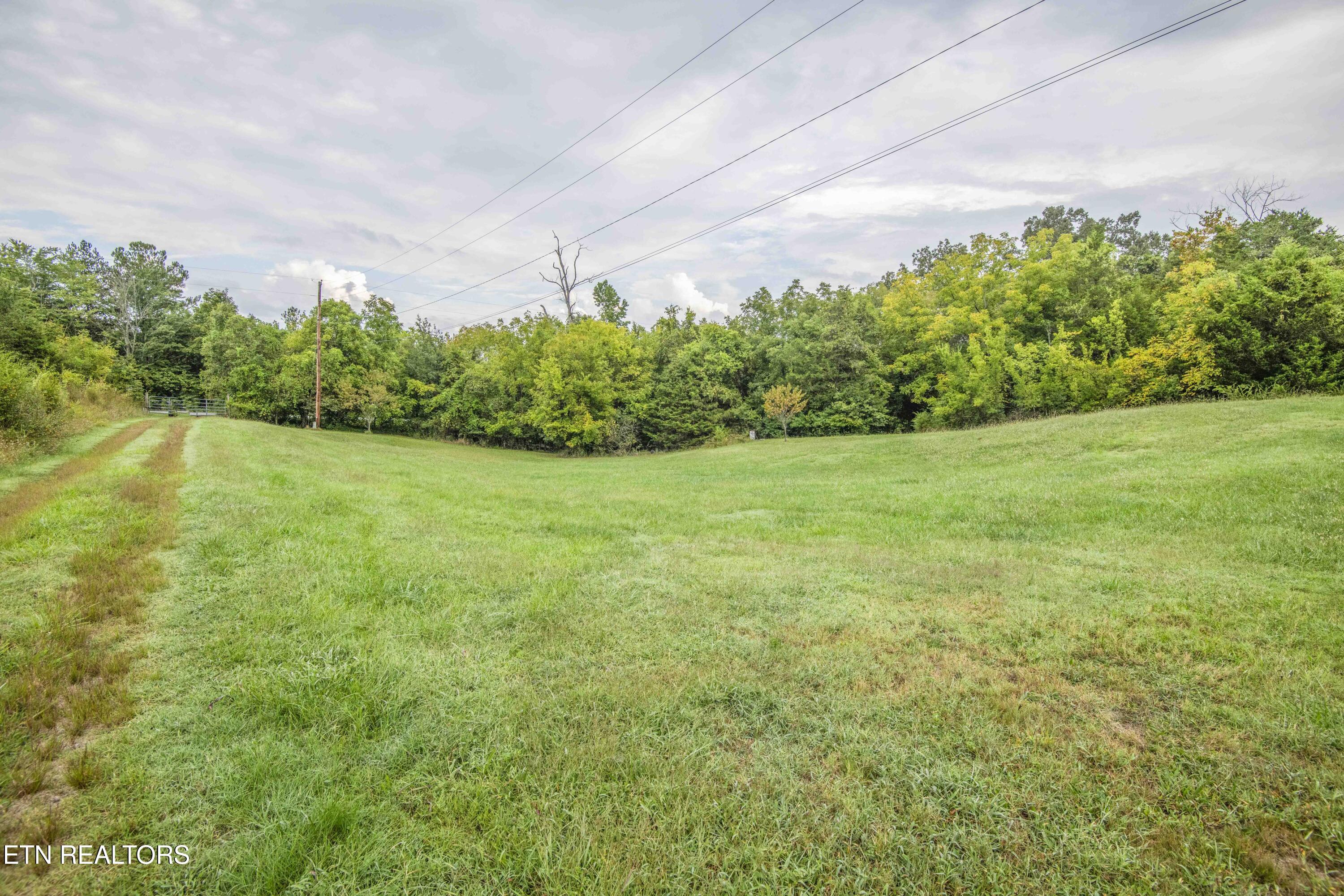 2525 Oak Grove Road