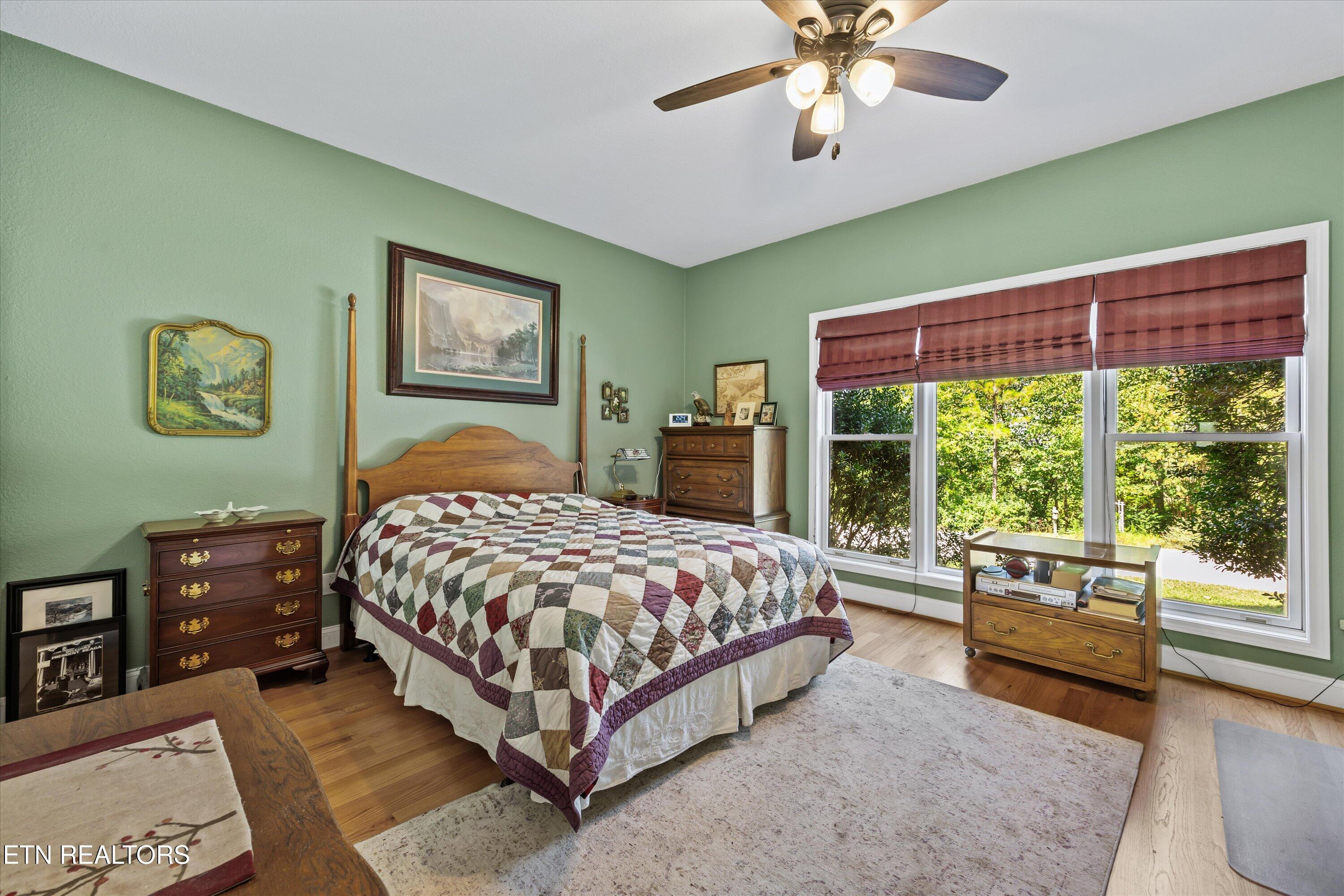 330 Laurel Mtn Rd