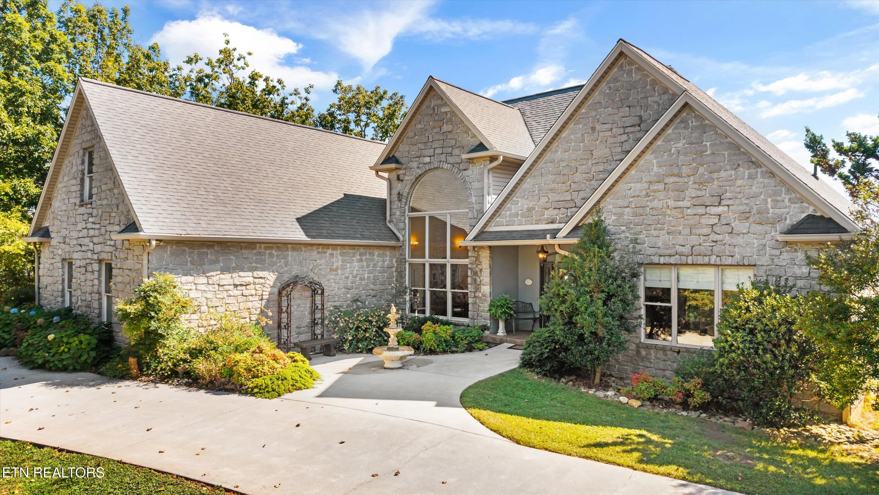 330 Laurel Mtn Rd