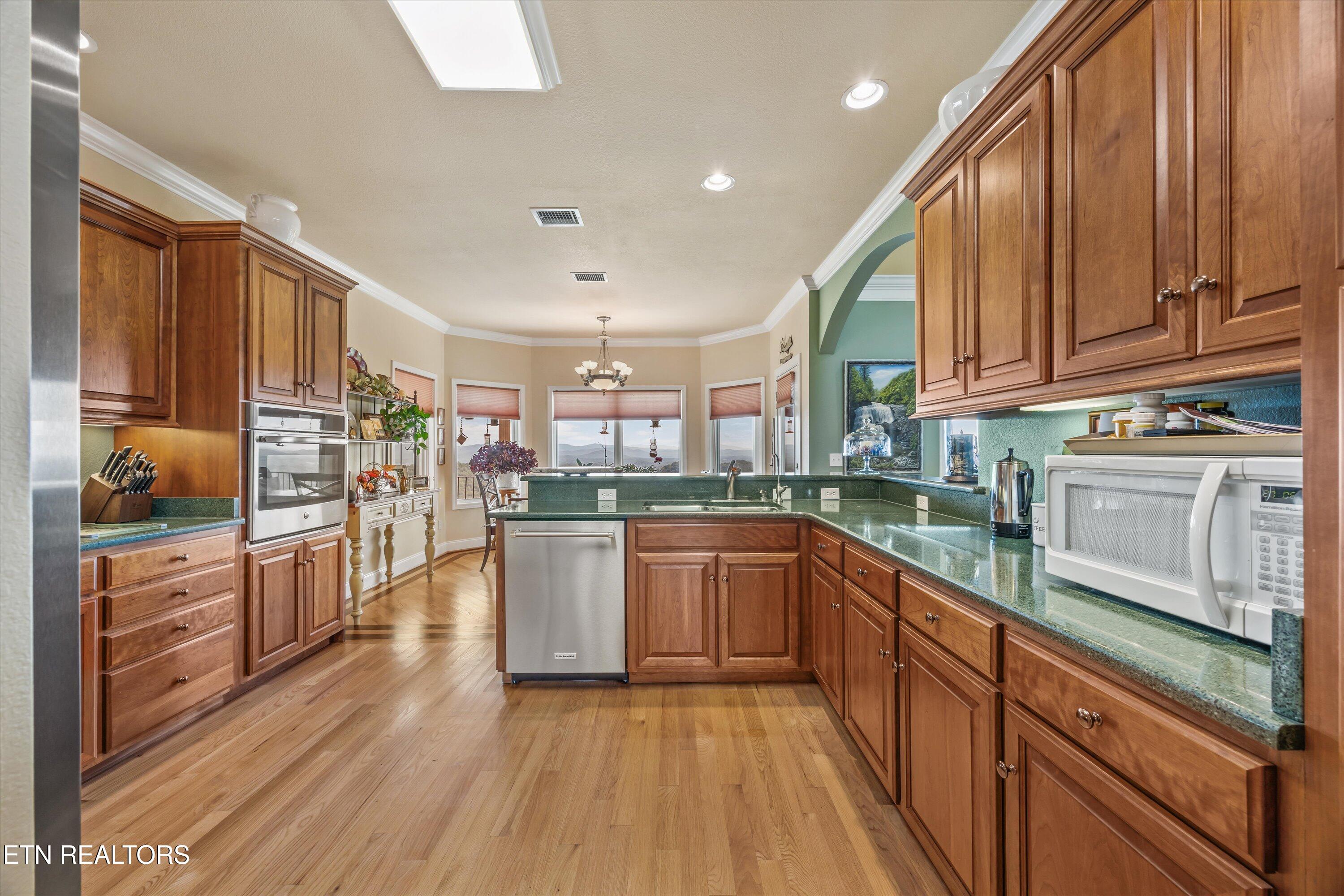 330 Laurel Mtn Rd