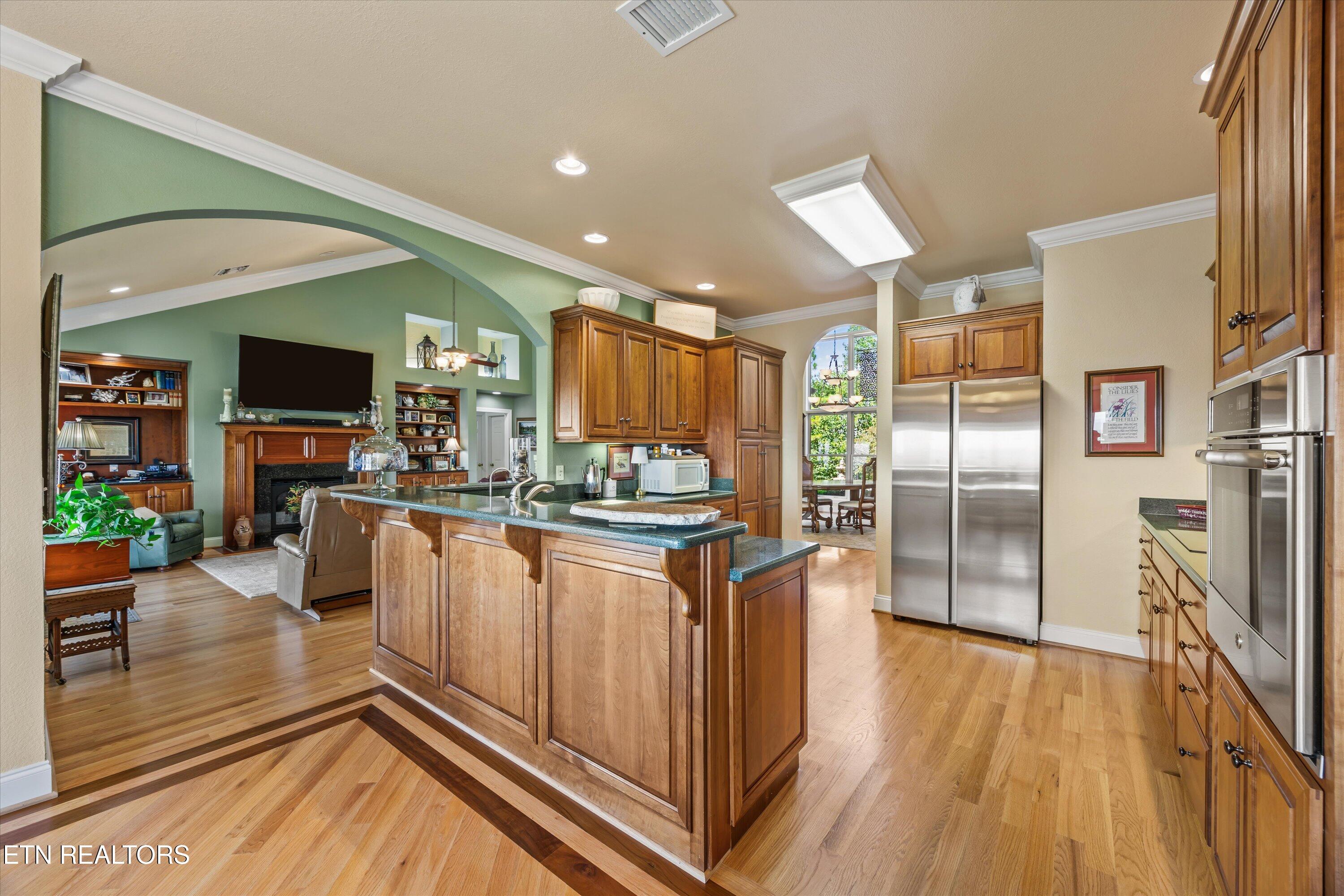 330 Laurel Mtn Rd