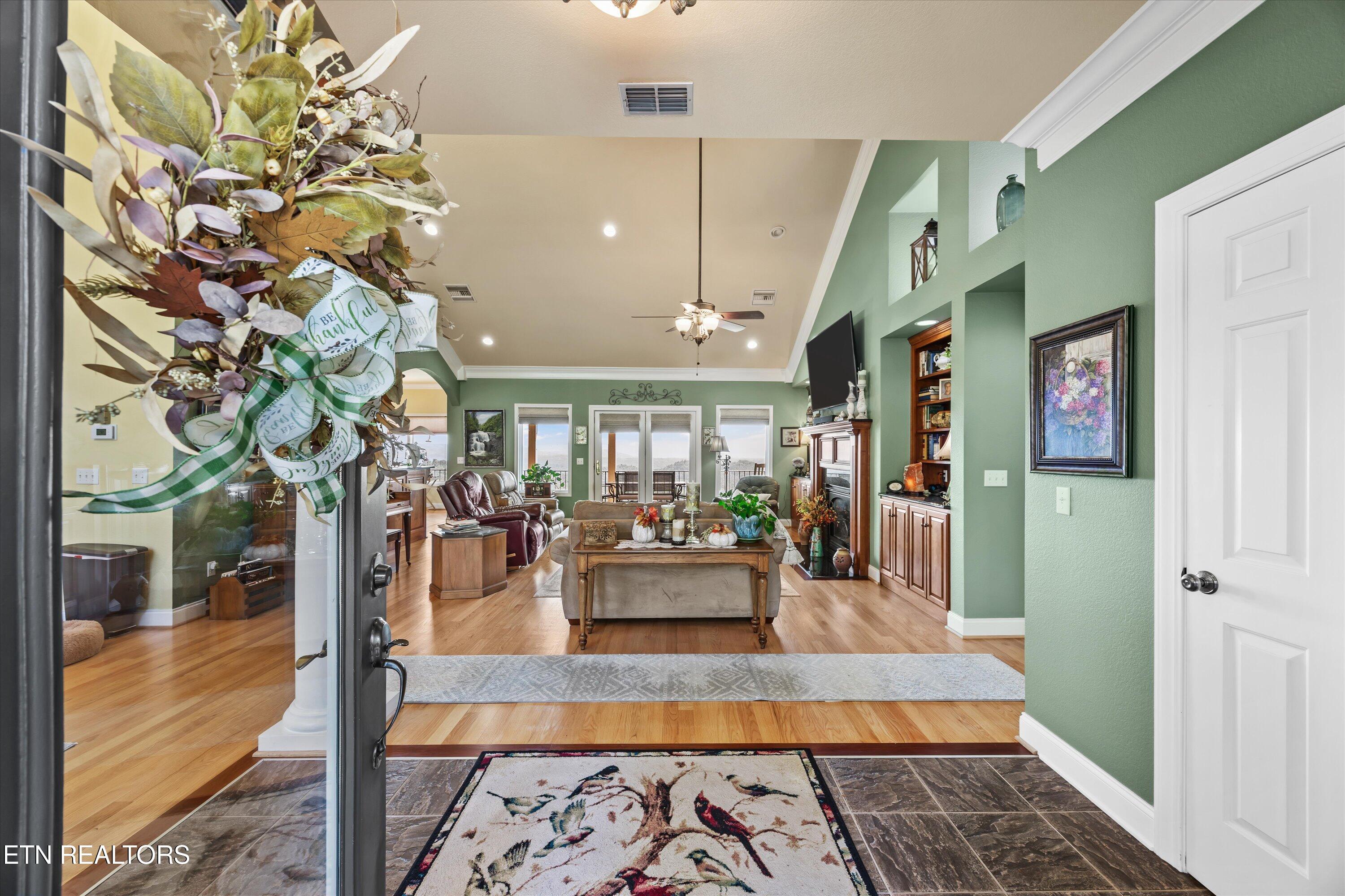 330 Laurel Mtn Rd