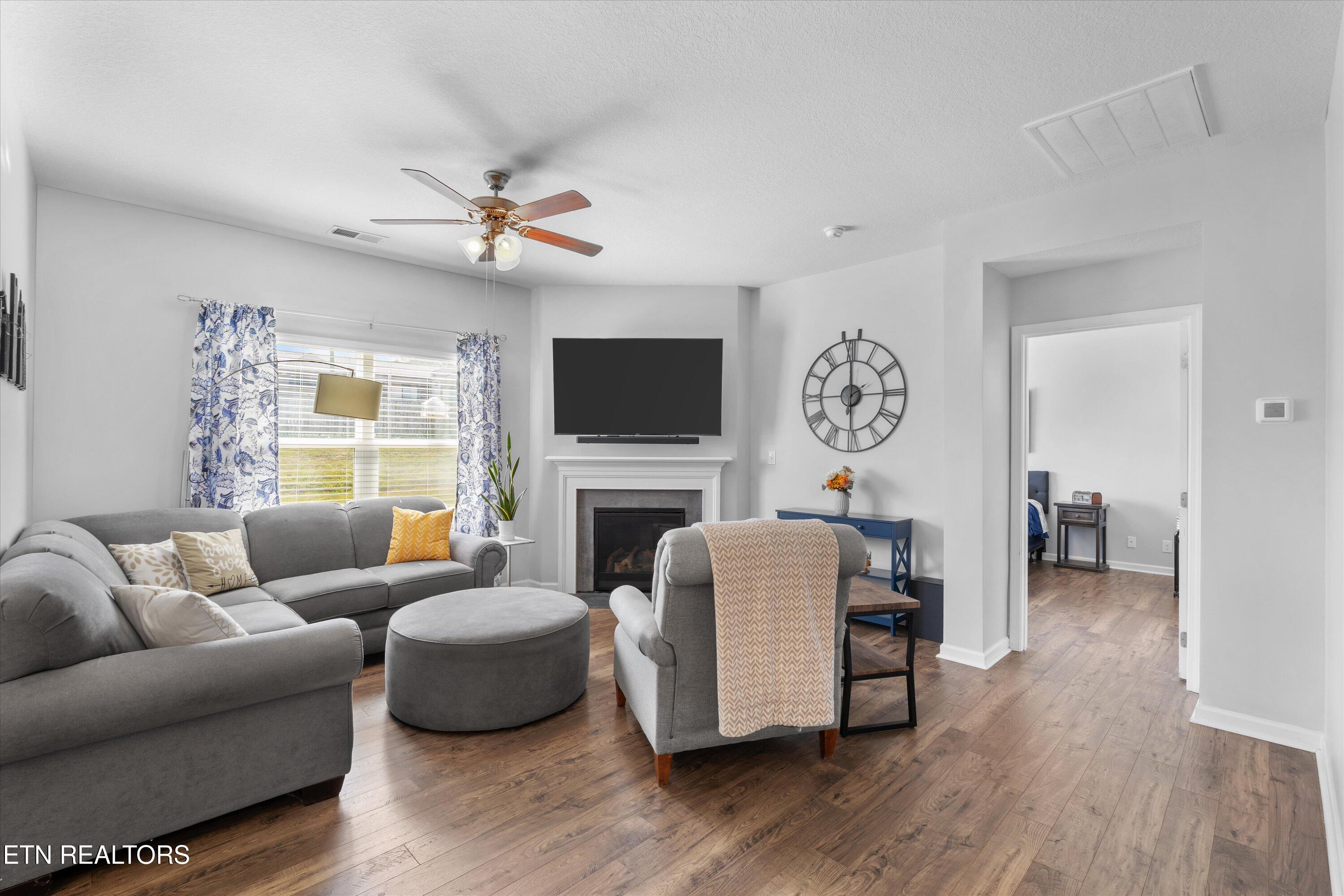 513 Cedar Park Drive