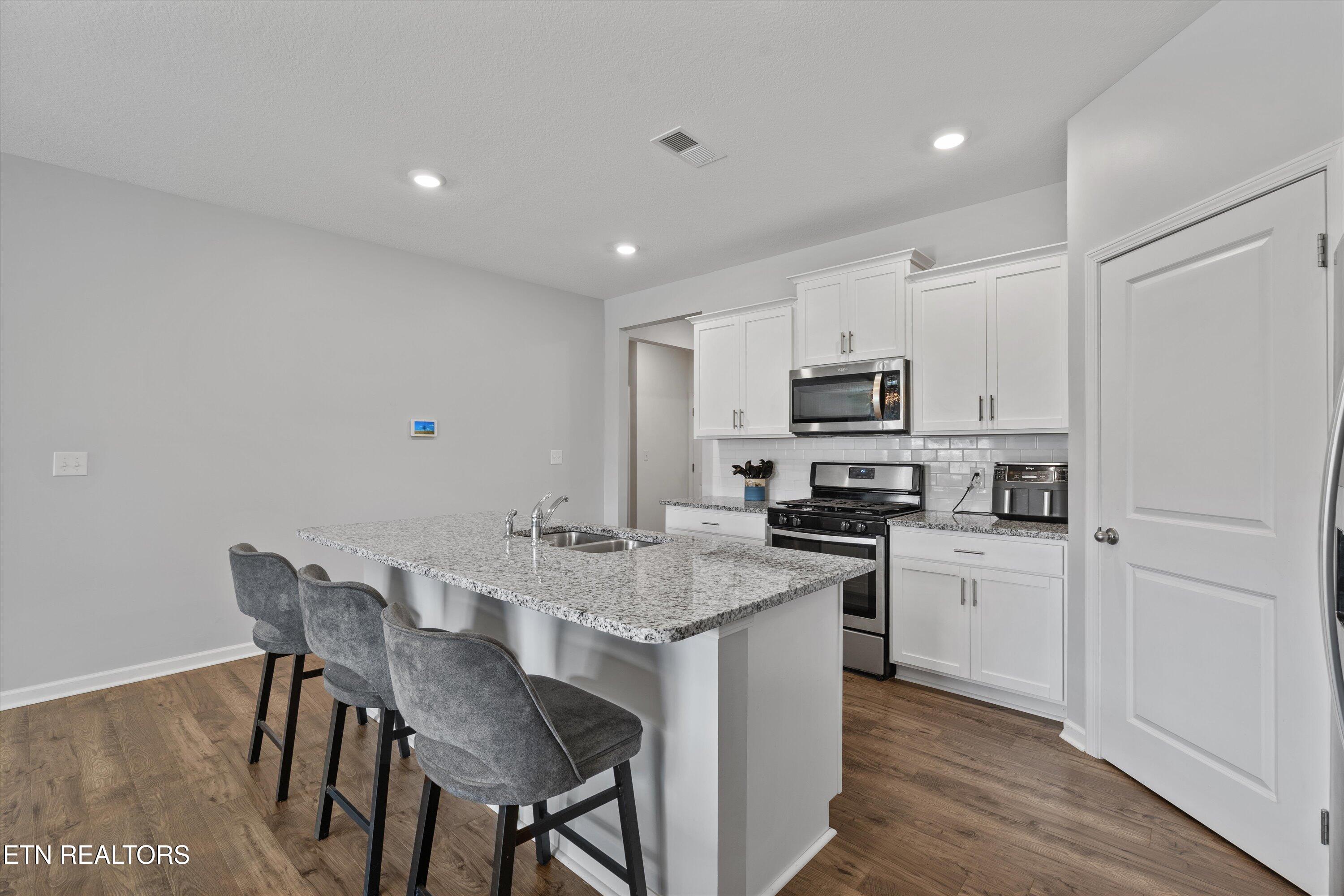 513 Cedar Park Drive